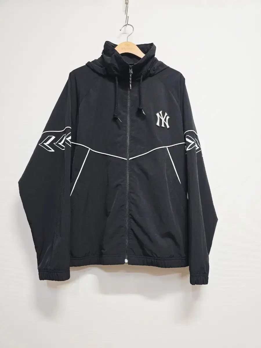 MLB NEW YORK NEW YORK YANKEES ブラック ウィンドブレーカー WHO ジャケット 105