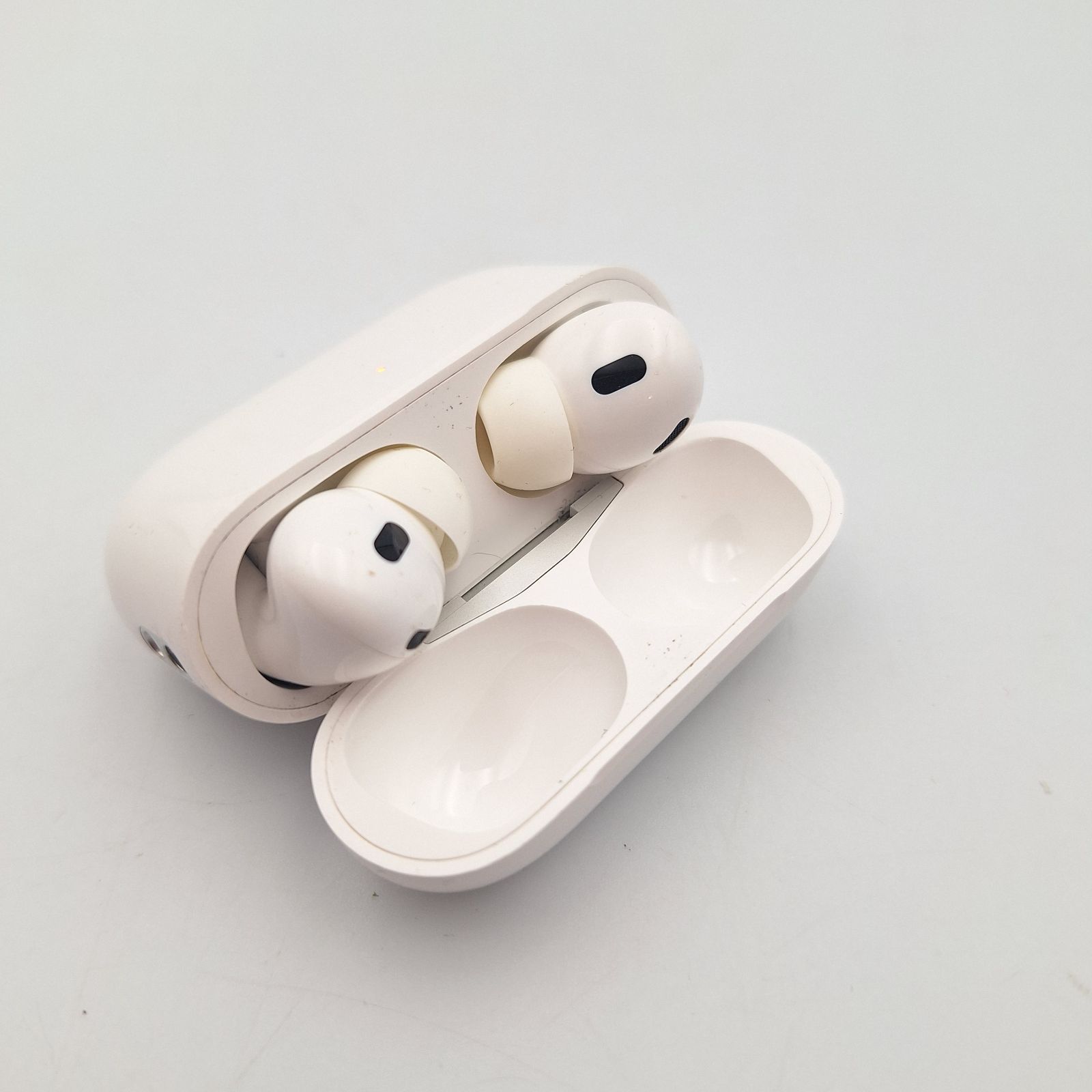Apple AirPods Pro 第2世代 USB-C A2968 A3048 A3047 エアーポッズ