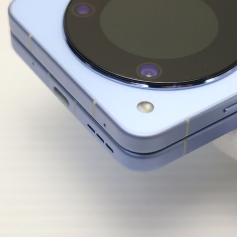 新品同様 SIMフリー Libero Flip ブルー スマホ ZTE 即日発送 土日祝
