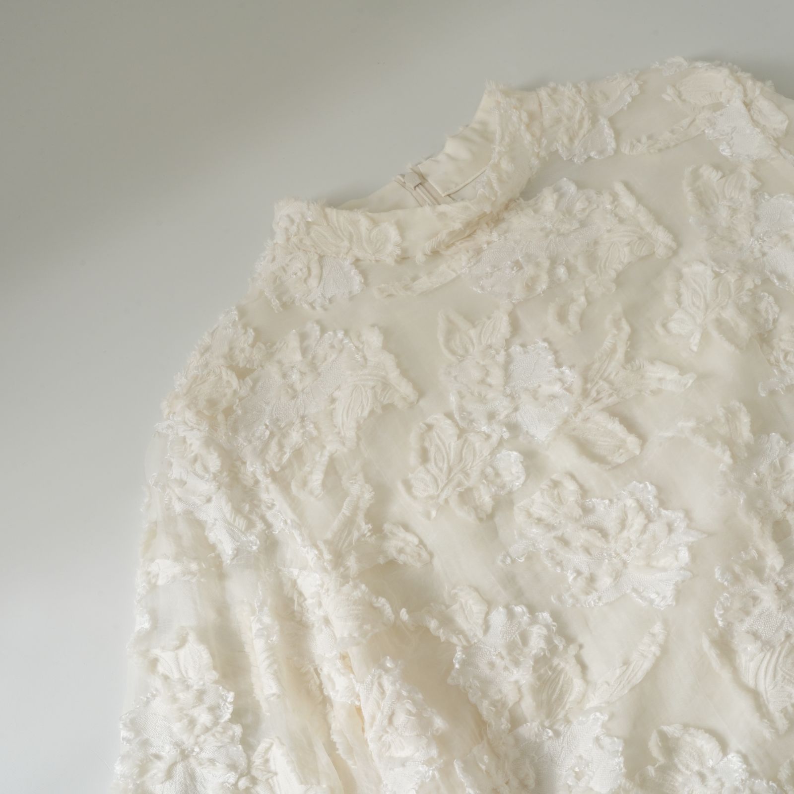 GREED グリード FLOWER SHEER JACQUARD Mock neck フラワー シアー 