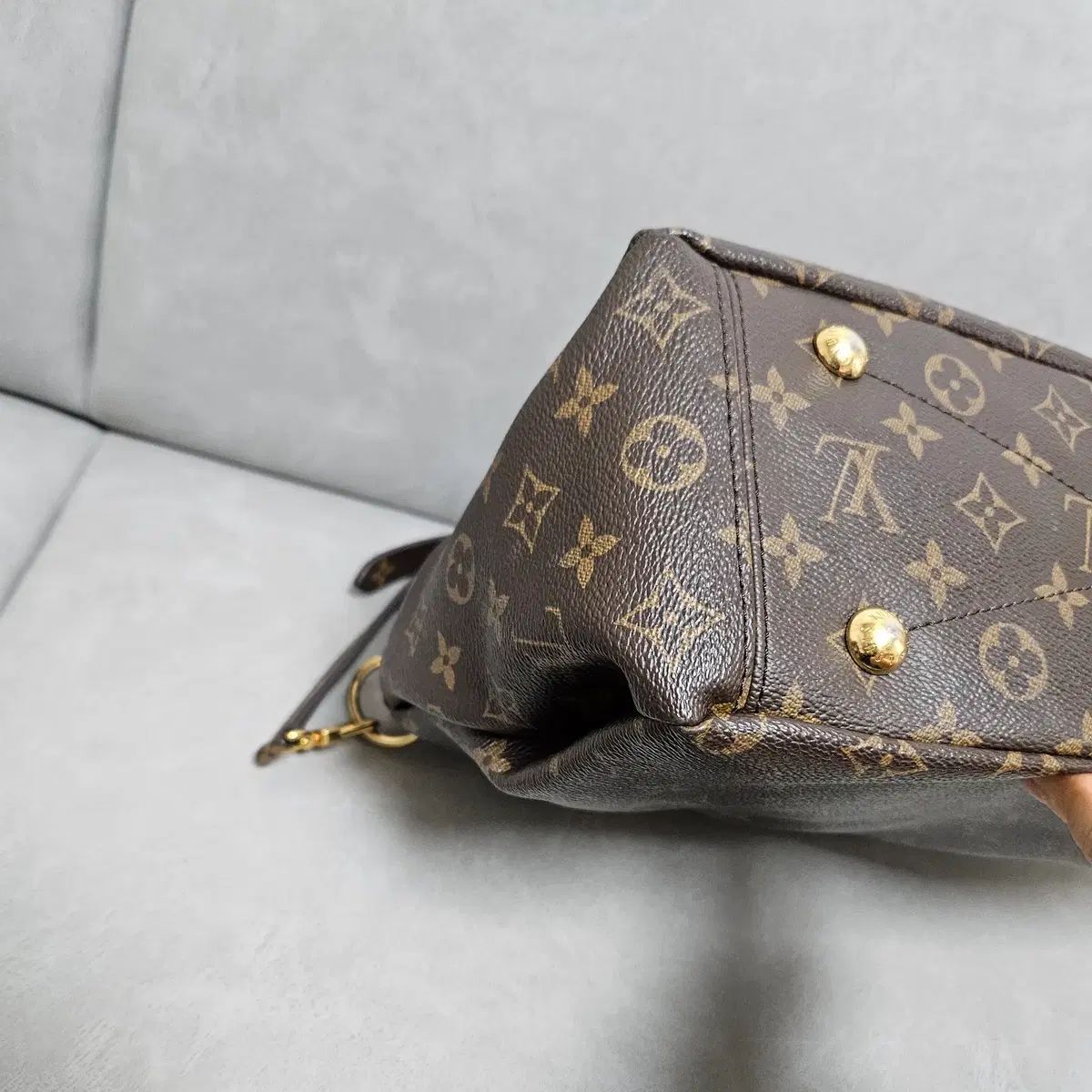 Louis Vuitton パレス モノグラム