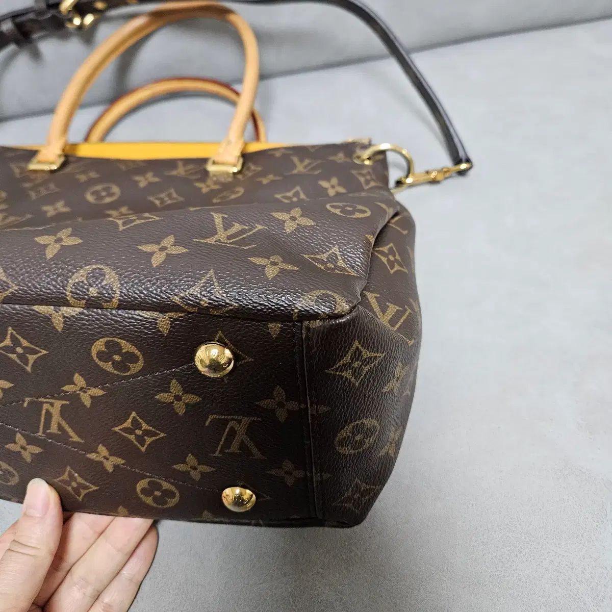Louis Vuitton パレス モノグラム