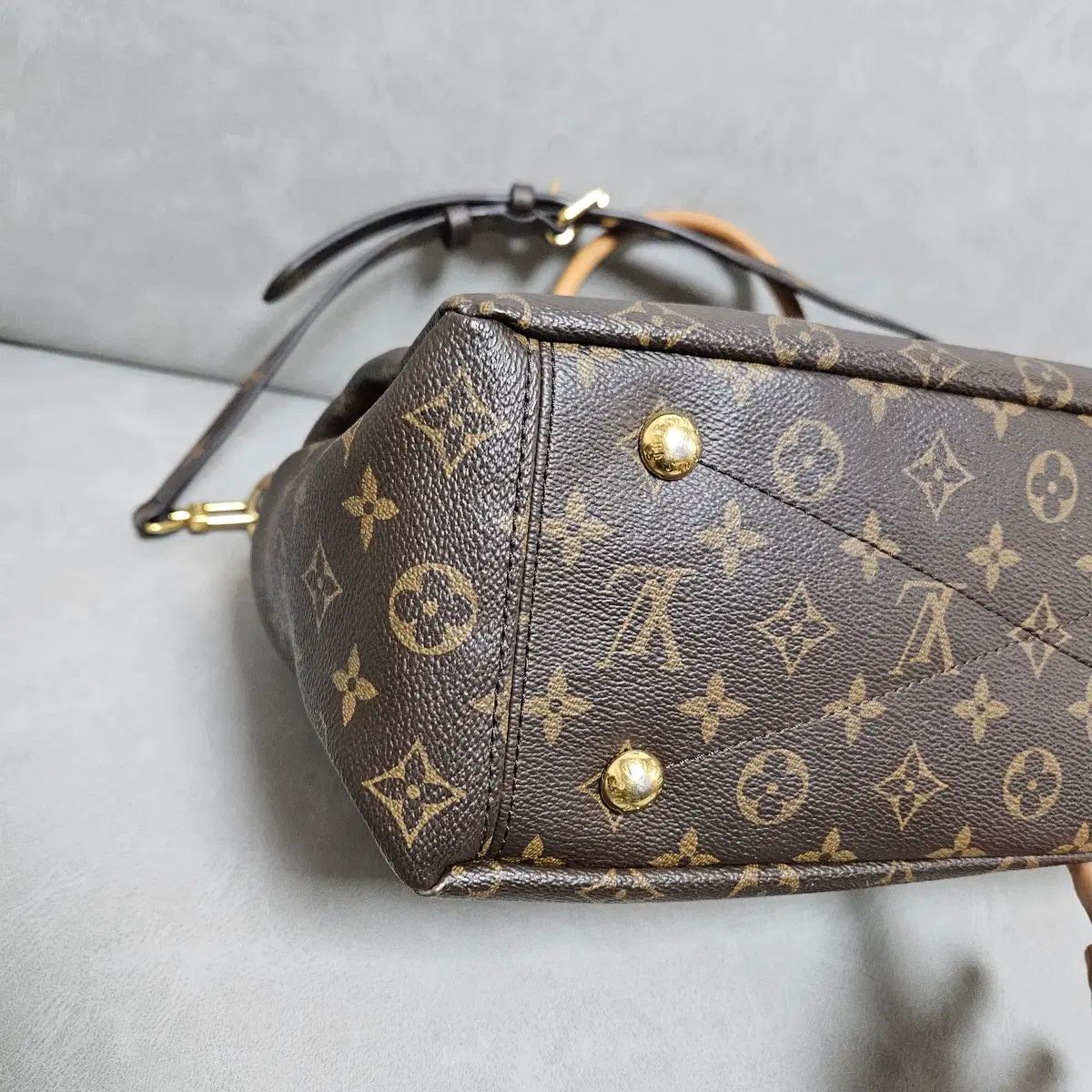 Louis Vuitton パレス モノグラム
