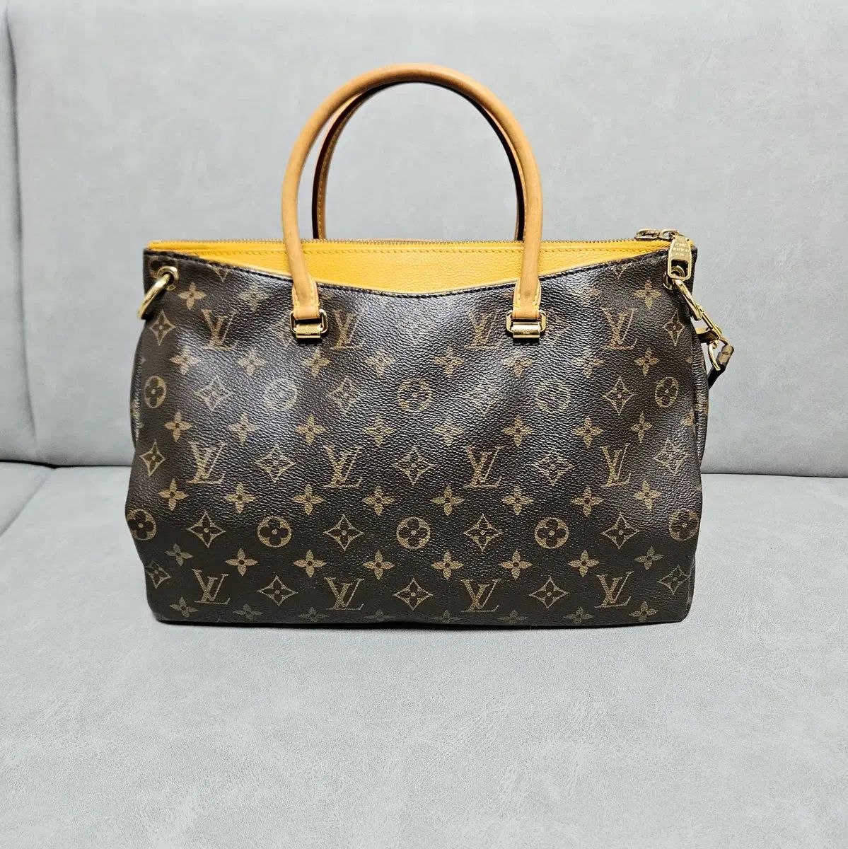 Louis Vuitton パレス モノグラム