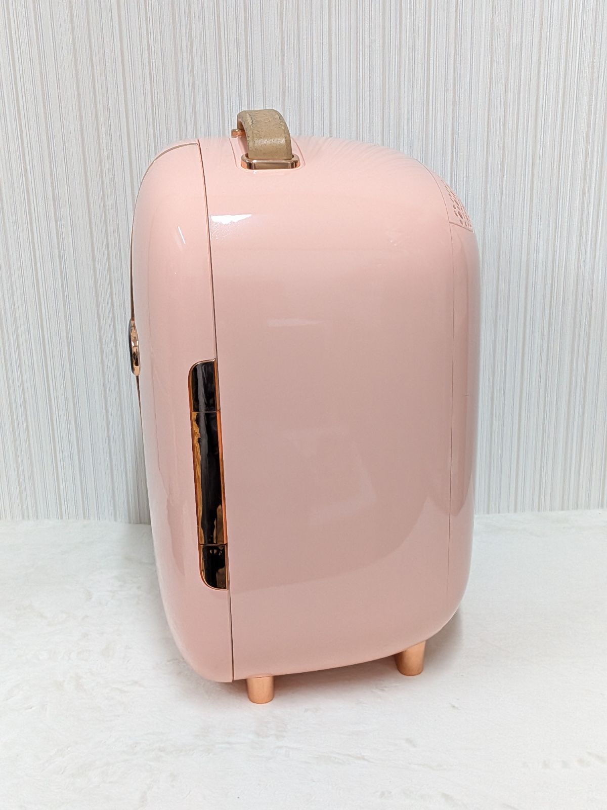 動作確認済み コスメ専用 ミニ冷蔵庫 Cosmecooler002 PINKTOP コスメクーラー 13L 両開き 観音開き 温度設定 0ピンク 化粧品 美品 動作確認済み コスメ専用 ミニ冷蔵庫 Cosmecooler002 PINKTOP コスメクーラー 13L 両開き 観音開き 温度設定 0ピンク 化粧品 美品