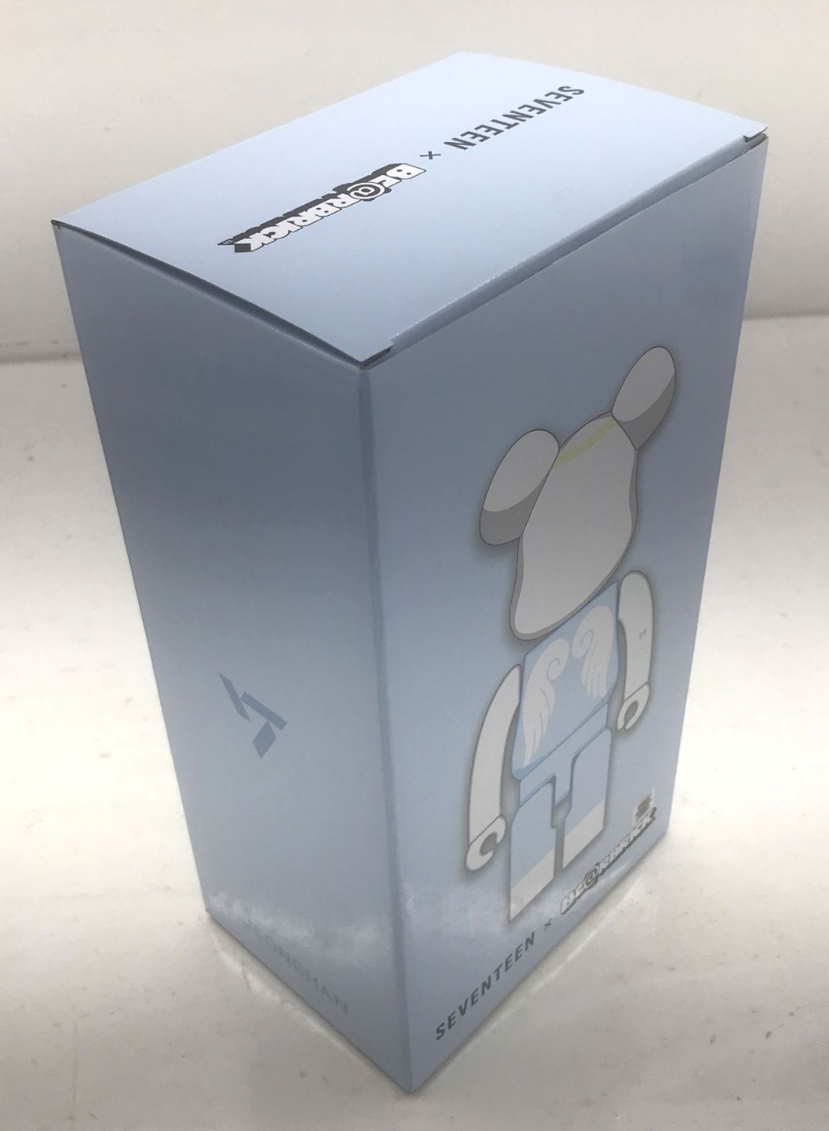 盛岡19-0178］SEVENTEEN セブンティーン BE@RBRICK ベアブリック 100