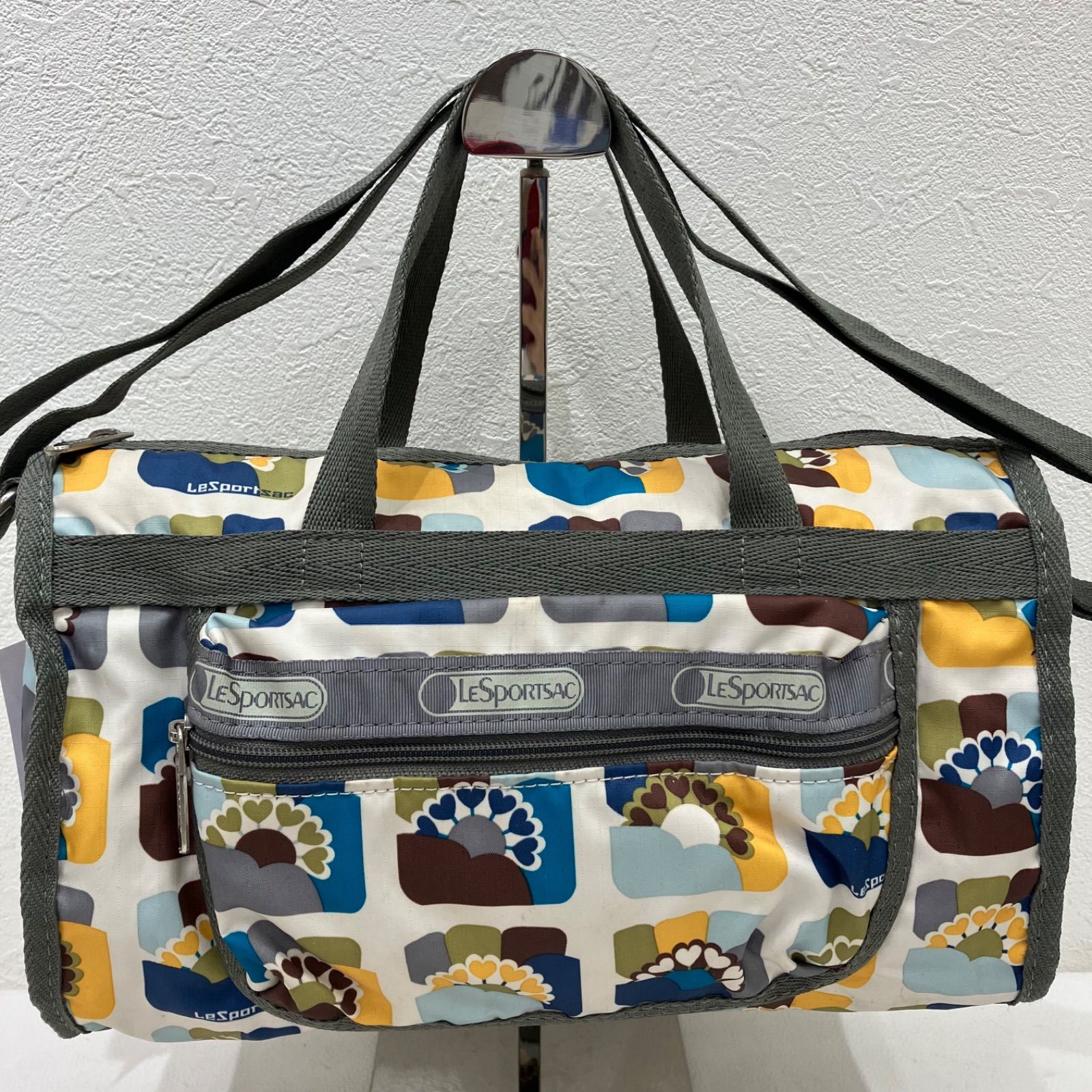 3850 LeSportsac レスポートサック ショルダーバッグ 斜めがけバッグ 