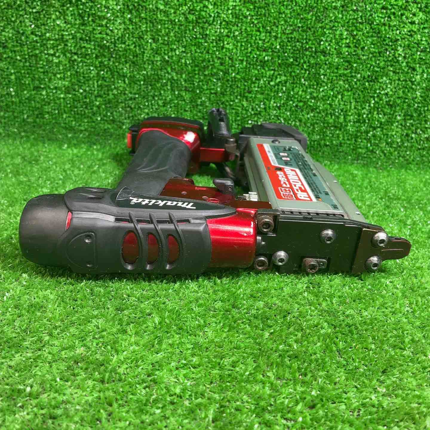 ☆マキタ(makita) 高圧ピンネイラ AF501HP【川崎店】 - メルカリ