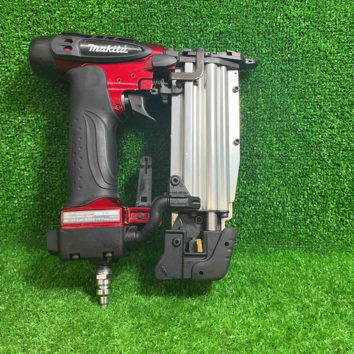 ☆マキタ(makita) 高圧ピンネイラ AF501HP【川崎店】 - メルカリ