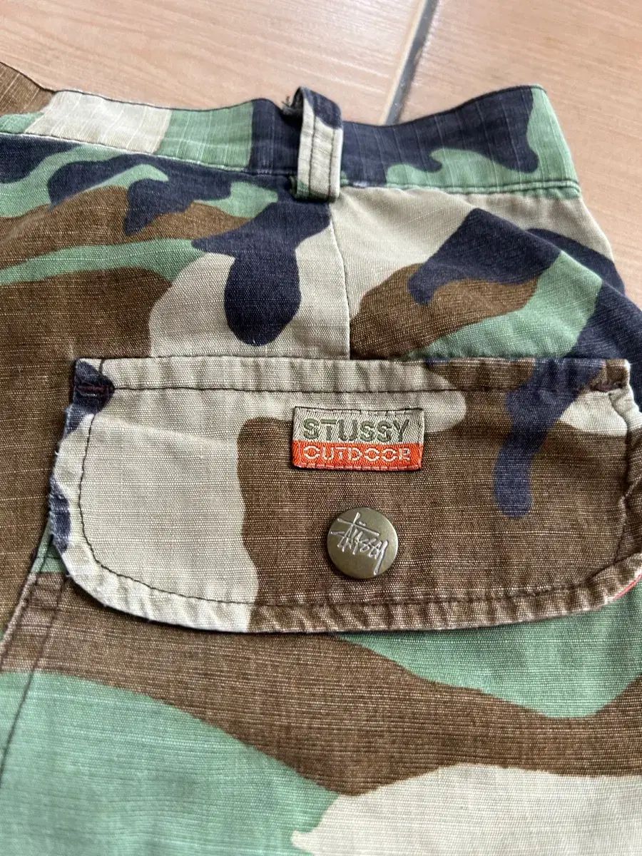 90s STUSSY ステューシー ウッドランド カモフラ ショーツ 32 90s STUSSY ステューシー ウッドランド カモフラ ショーツ 32