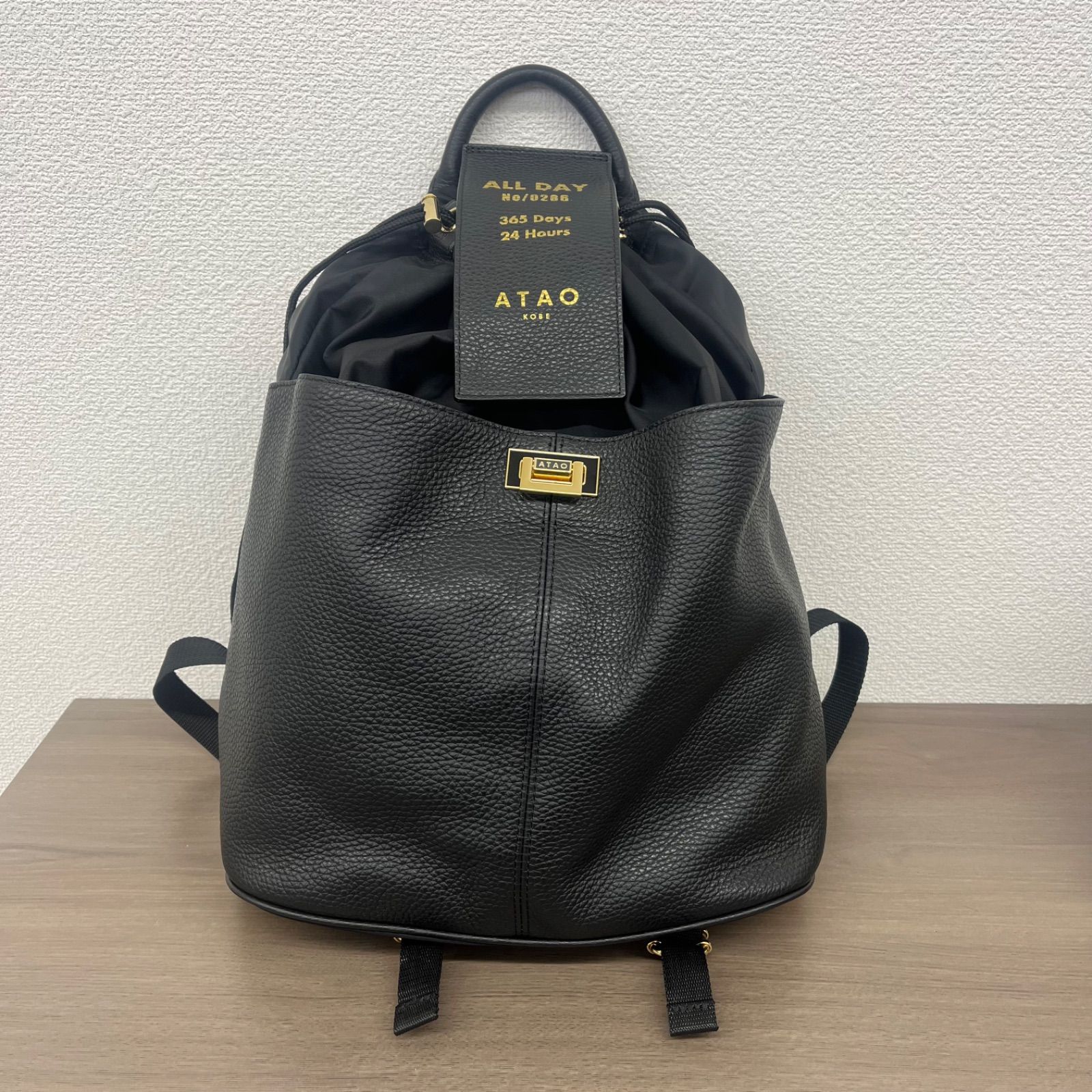 (s) 美品! ATAO アタオ オールデイ リュック バックパック レザー ナイロン ブラック 黒 ゴールド金具 シボ革/7766