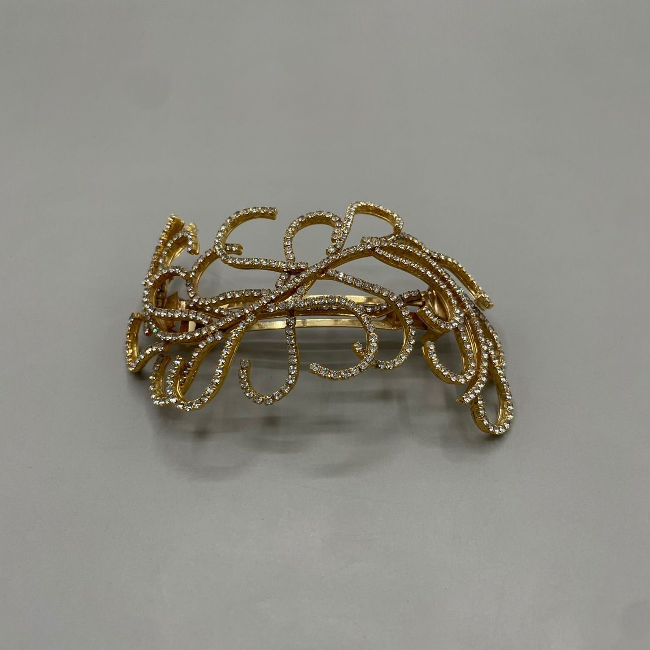 希少 Alexandre de paris アレクサンドレドゥパリ バレッタ 髪飾り ヘアアクセサリー ラインストーン ゴールドカラー 希少 Alexandre de paris アレクサンドレドゥパリ バレッタ 髪飾り ヘアアクセサリー ラインストーン ゴールドカラー