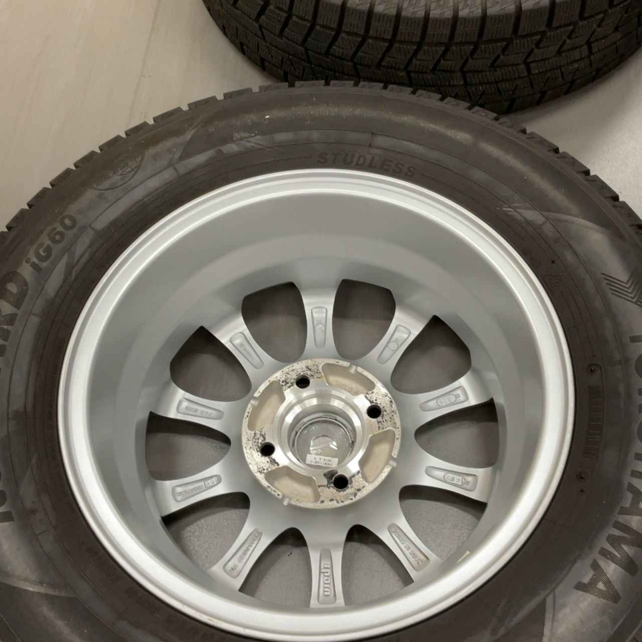 4穴 PCD100 14インチ 5.5J+38 WEDS JOKER 185/70R14 YOKOHAMA ice 4穴 PCD100 14インチ 5.5J+38 WEDS JOKER 185/70R14 YOKOHAMA ice