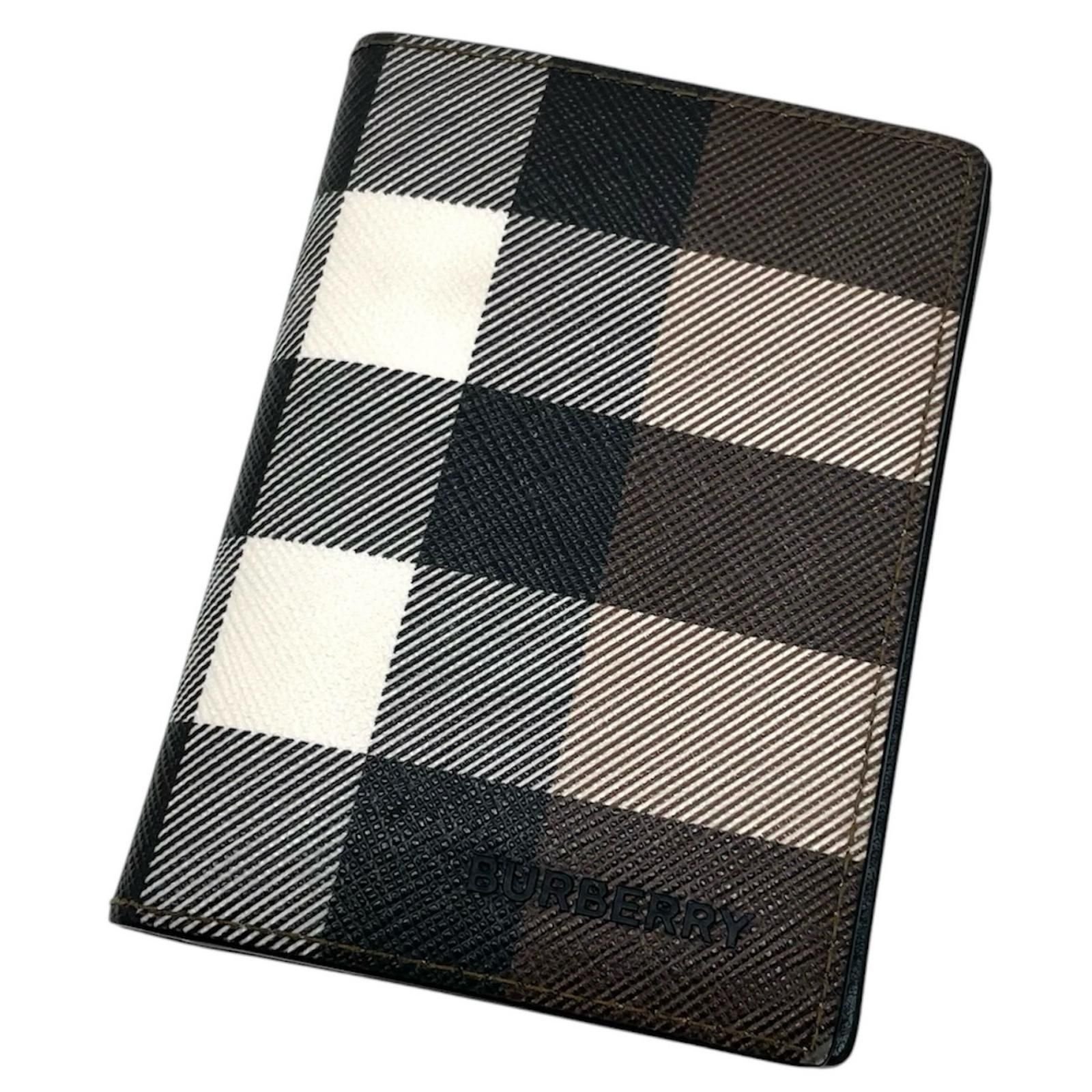 【中古】BURBERRY | バーバリー カードケース ブラック×ホワイト×ブラウン【尾張小牧店】