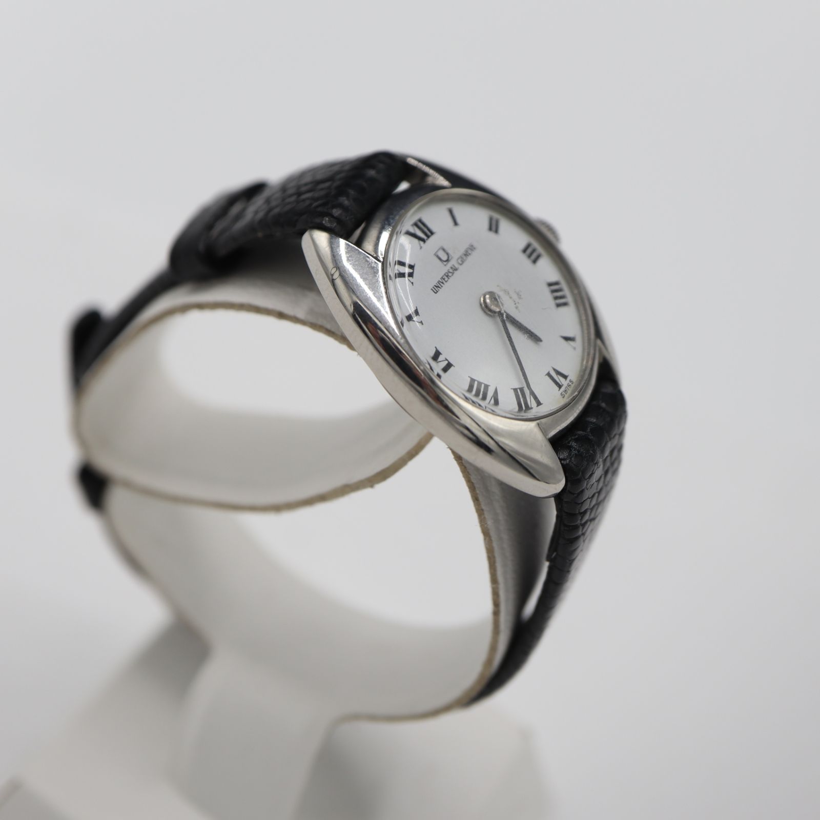 腕時計 稼働 UNIVERSAL GENEVE ユニバーサルジュネーブ 842606 手巻き 