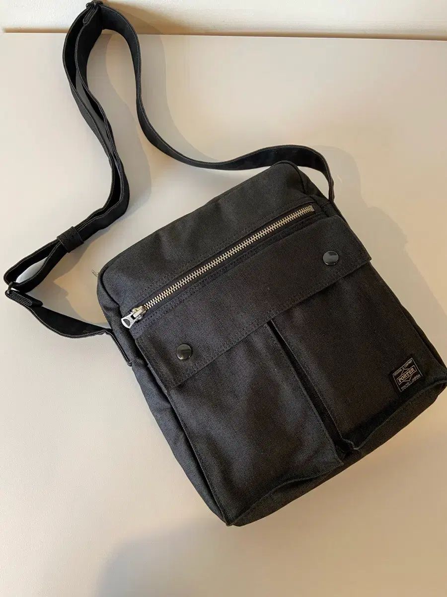 Porter ポーター スモーキー ブラック ショルダーバッグ Porter ポーター スモーキー ブラック ショルダーバッグ