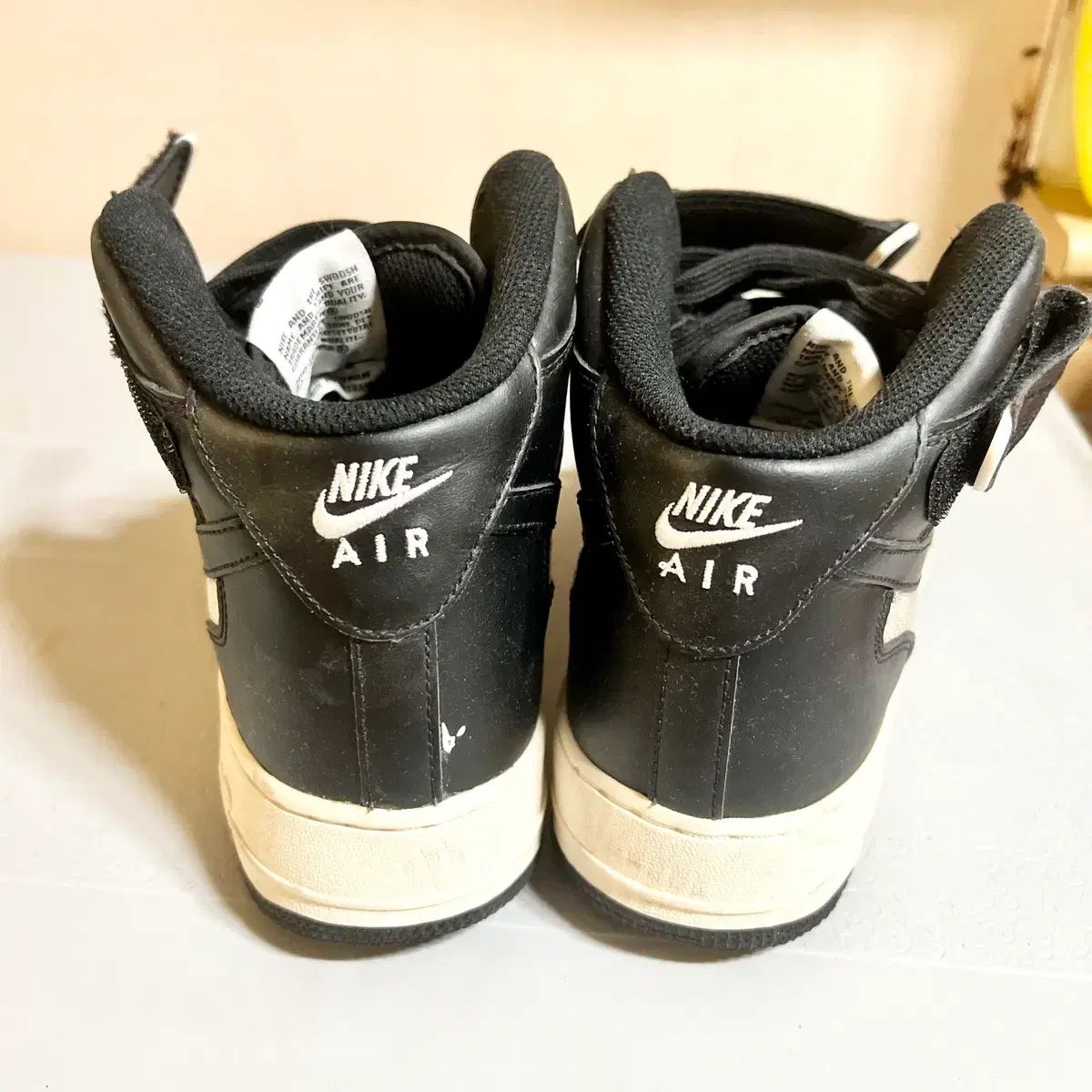 270 NIKE エアフォース1 ミッド 07 ダルメシアン ブラック 270 NIKE エアフォース1 ミッド 07 ダルメシアン ブラック
