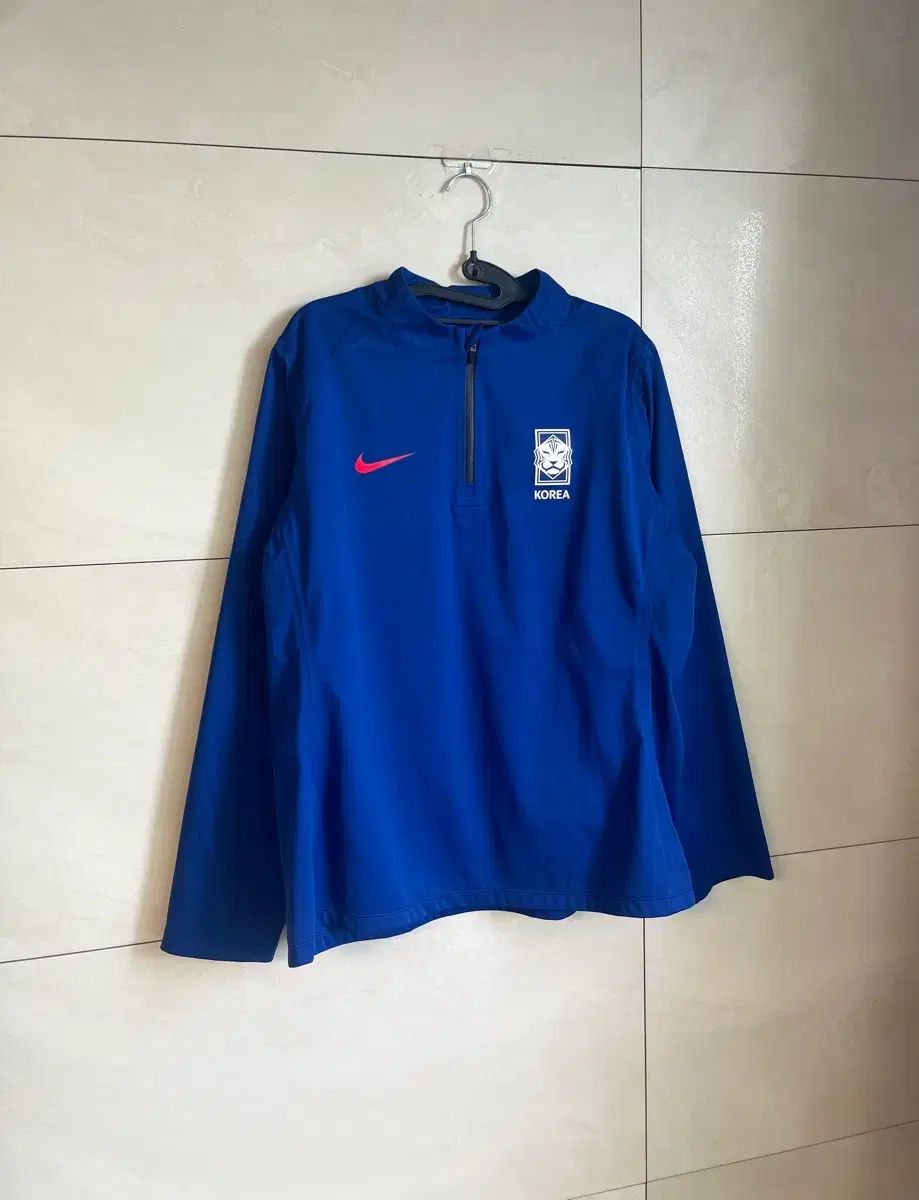 ナイキ 韓国国家代表 選手用支給用 サッカー 代表チーム トレーナー ストライク トップス ナイキ 韓国国家代表 選手用支給用 サッカー 代表チーム トレーナー ストライク トップス