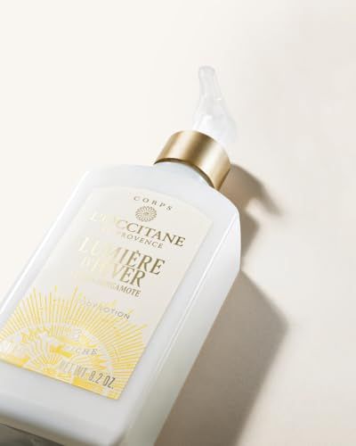 ロクシタン(L'OCCITANE) ルミエール ディヴェール リッチボディローション 240mL 誕生日 プレゼント ギフト 女性 男性 人気 ホリデー コフレ 保湿e 3153a16b ロクシタン(L'OCCITANE) ルミエール ディヴェール リッチボディローション 240mL 誕生日 プレゼント ギフト 女性 男性 人気 ホリデー コフレ 保湿e 3153a16b