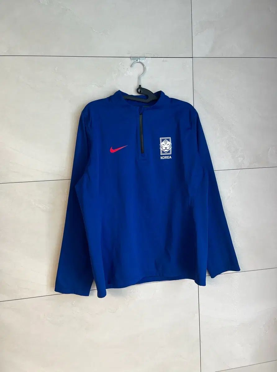 ナイキ 韓国国家代表 選手用支給用 サッカー 代表チーム トレーナー ストライク トップス ナイキ 韓国国家代表 選手用支給用 サッカー 代表チーム トレーナー ストライク トップス