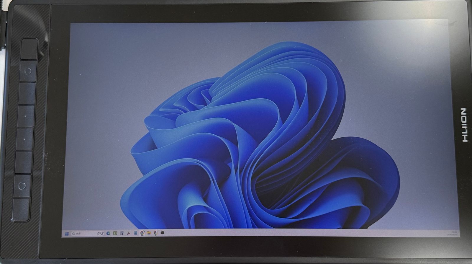 HUION 液タブ Kamvas Pro16 2.5K スタンド付属 液晶ペンタブレット アニメ イラスト ITA9OS5NLLAQ -D-Y15-byebye HUION 液タブ Kamvas Pro16 2.5K スタンド付属 液晶ペンタブレット アニメ イラスト ITA9OS5NLLAQ -D-Y15-byebye
