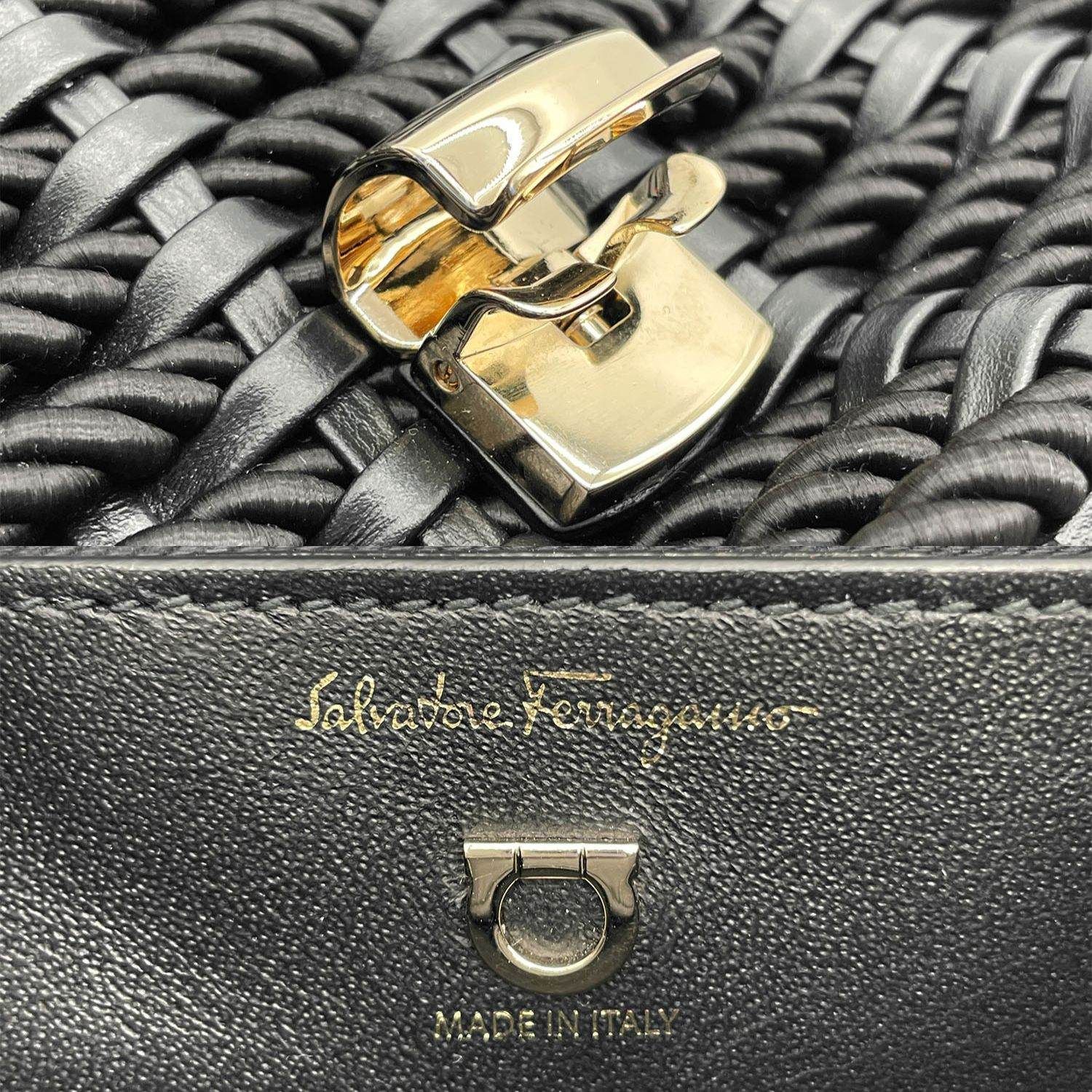 Salvatore Ferragamo フェラガモ マーゴット 2WAYショルダーバッグ 
