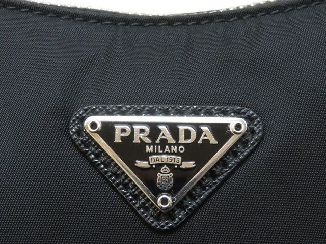 PRADA　プラダ　ショルダーバッグ　ナイロン/サフィアーノ　 ブラック【中古】【430】2148104060778
