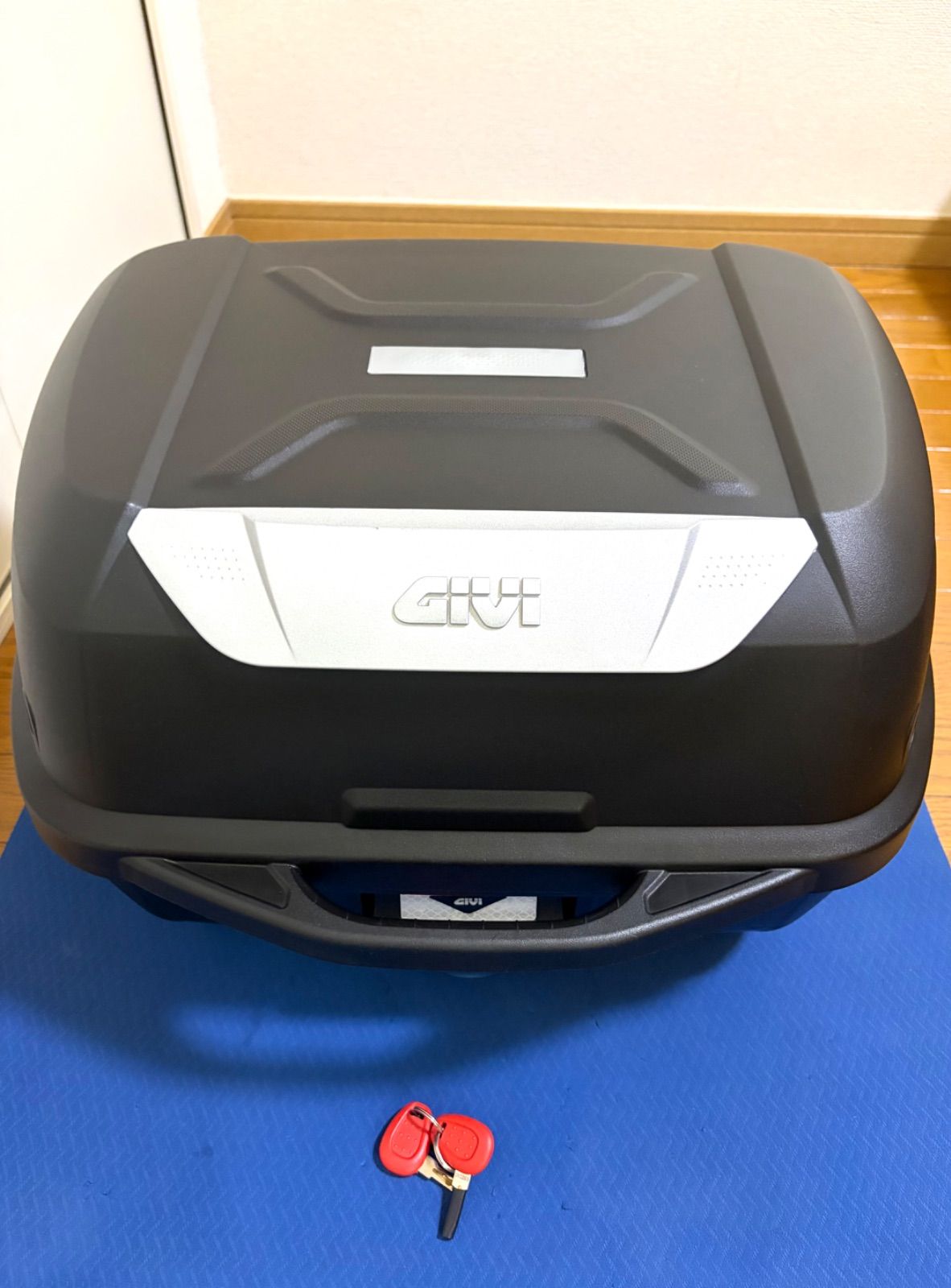 外出・移動用品 ✨週末特価❗✨ コンビ ネルーム EG チャイルドシート