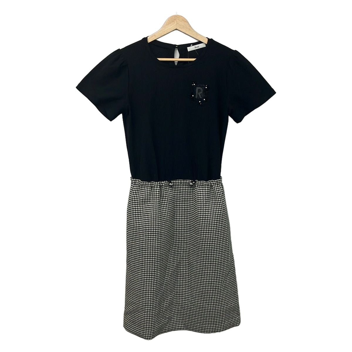 Rene(ルネ) ワンピース サイズ34 S レディース美品 - 黒×白 クルーネック/半袖/ひざ丈/ビーズ/パール/レース