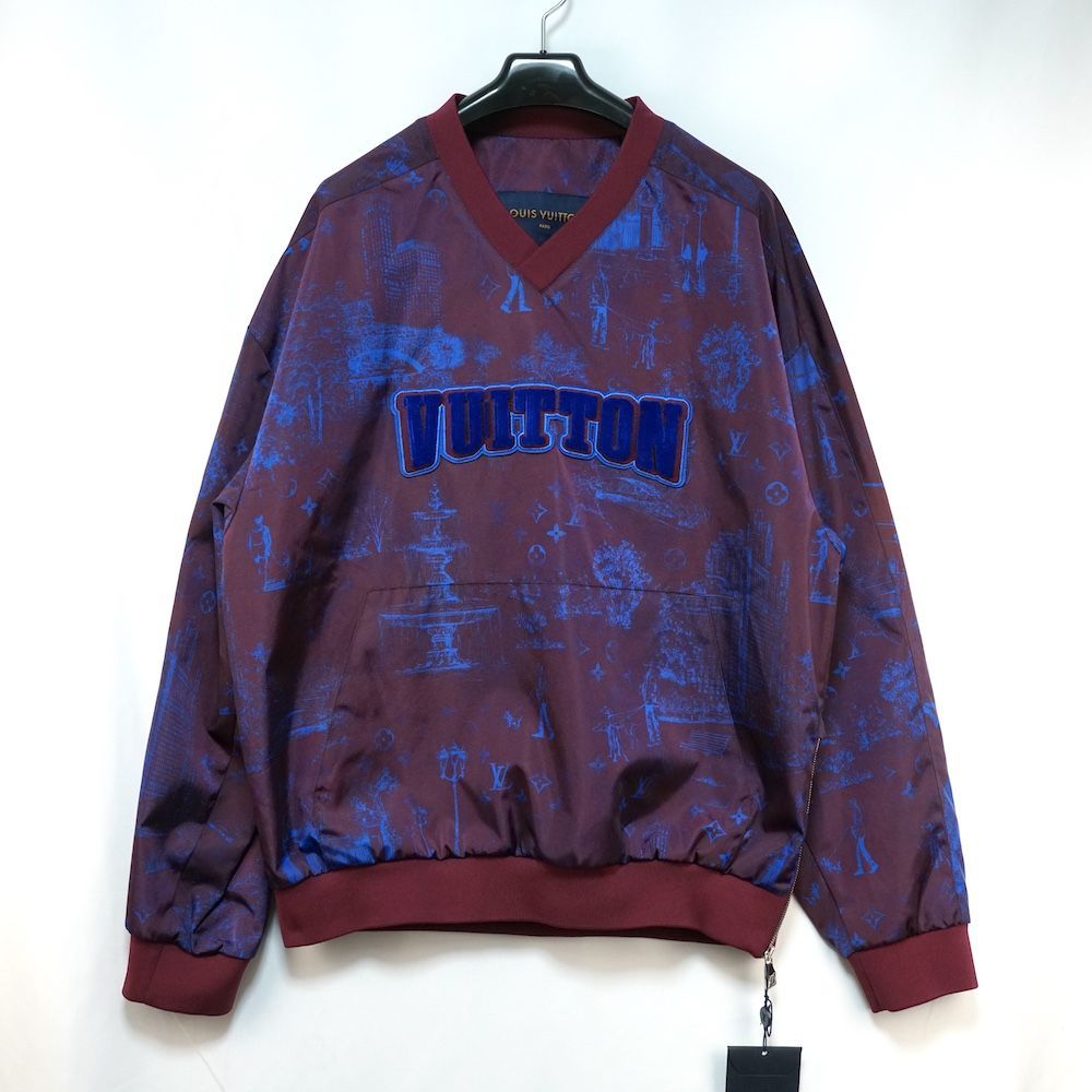25SS LOUIS VUITTON ルイヴィトン VUITTON ロゴ プリント ナイロン プルオーバー バーガンディー 48サイズ RM251MM RBL HSB14W 122,500円