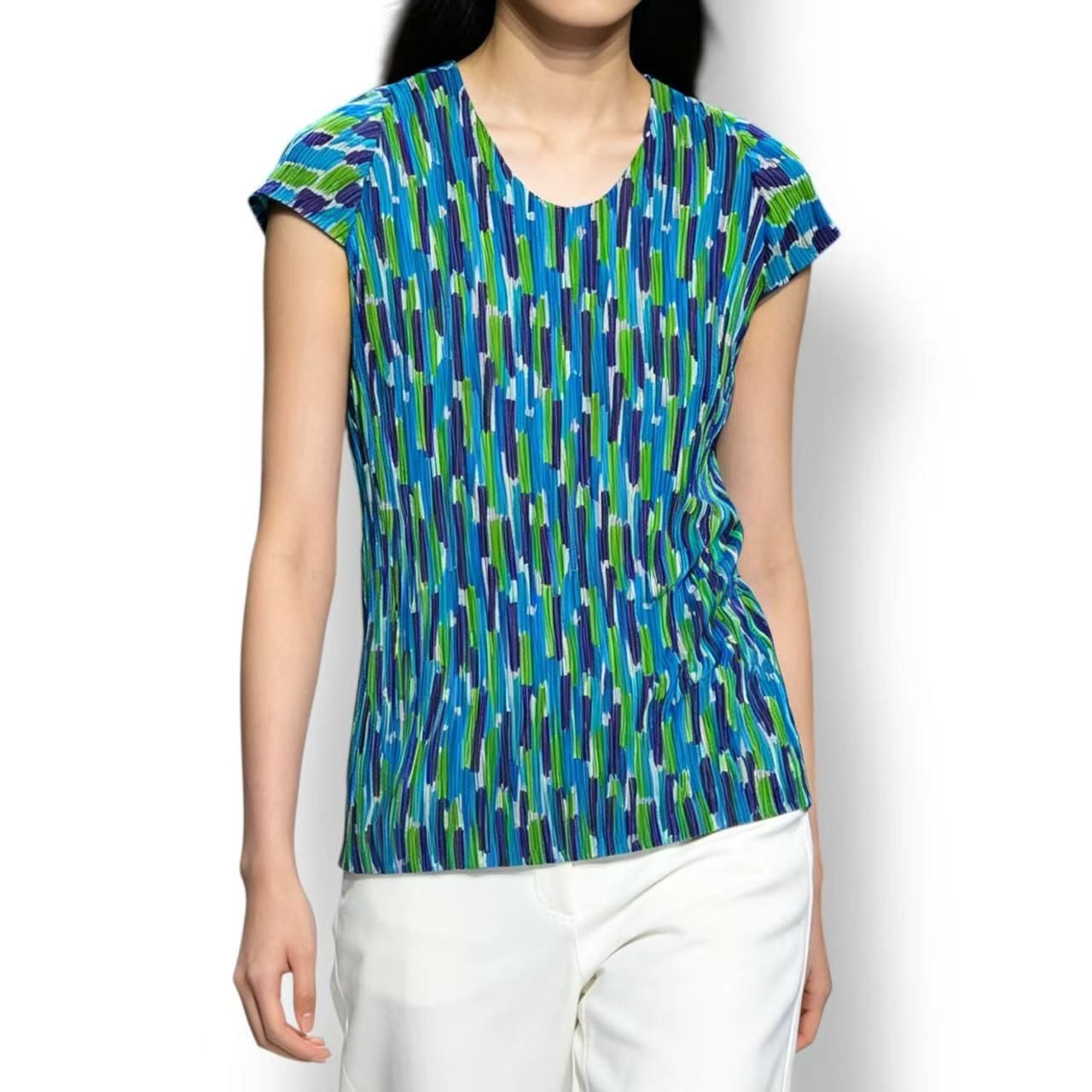 新品同様 ISSEY MIYAKE イッセイミヤケ PLEATS PLEASE プリーツプリーズ トップス カットソー マルチカラー サイズ3
