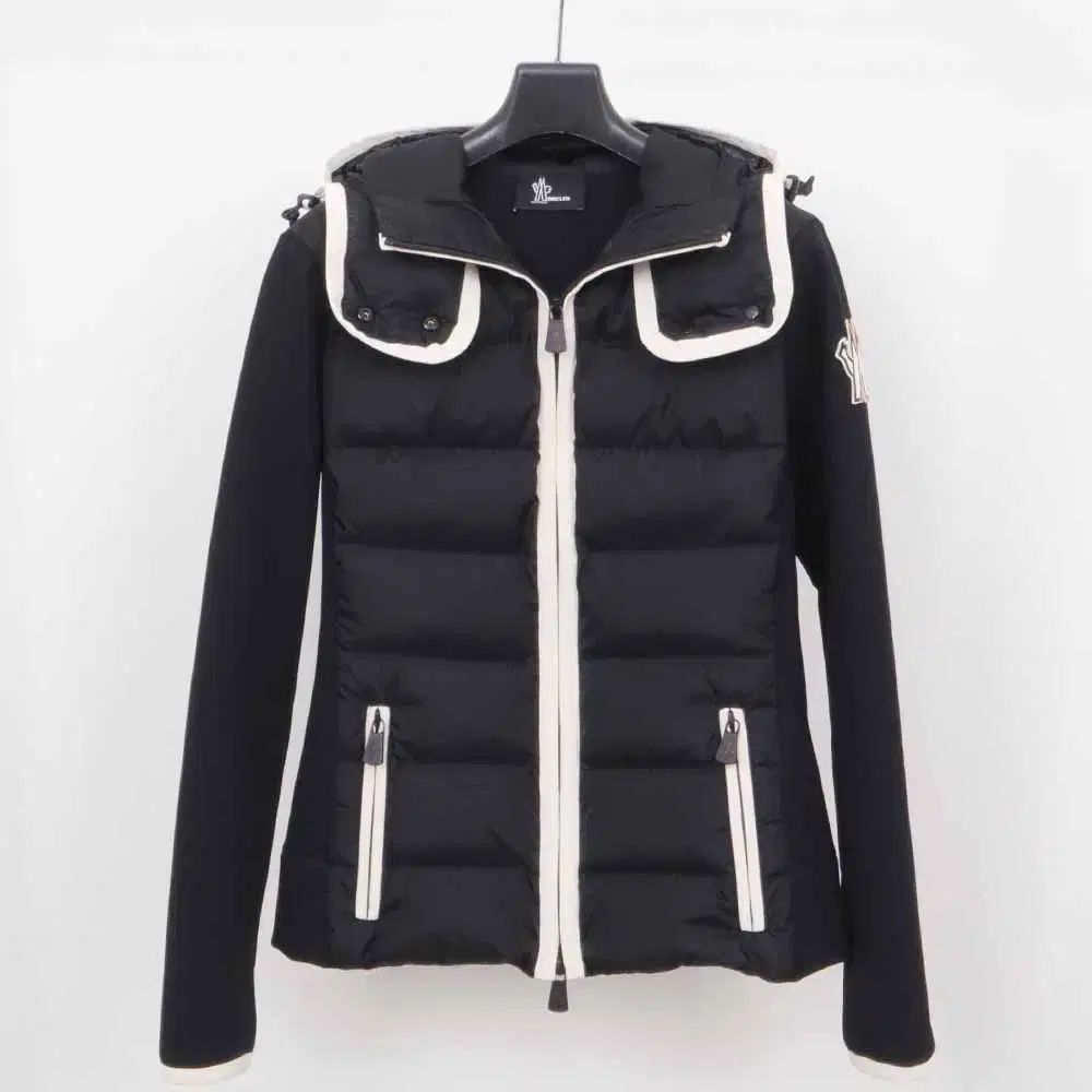 モンクレール グルノーブル ニット セーター H20988G0002780995 BLACK