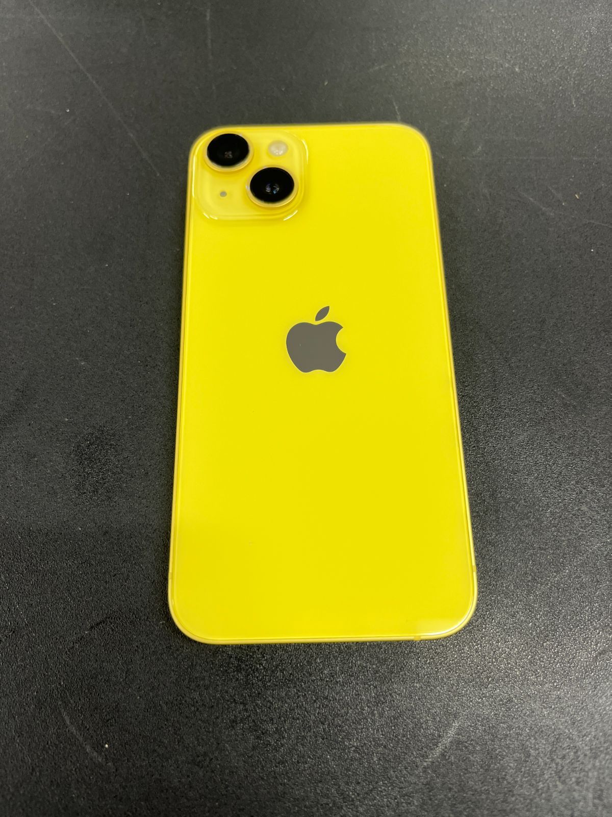 【中古】iPhone 14 128GB イエロー 本体 Aランク相当 箱、ケーブルなし