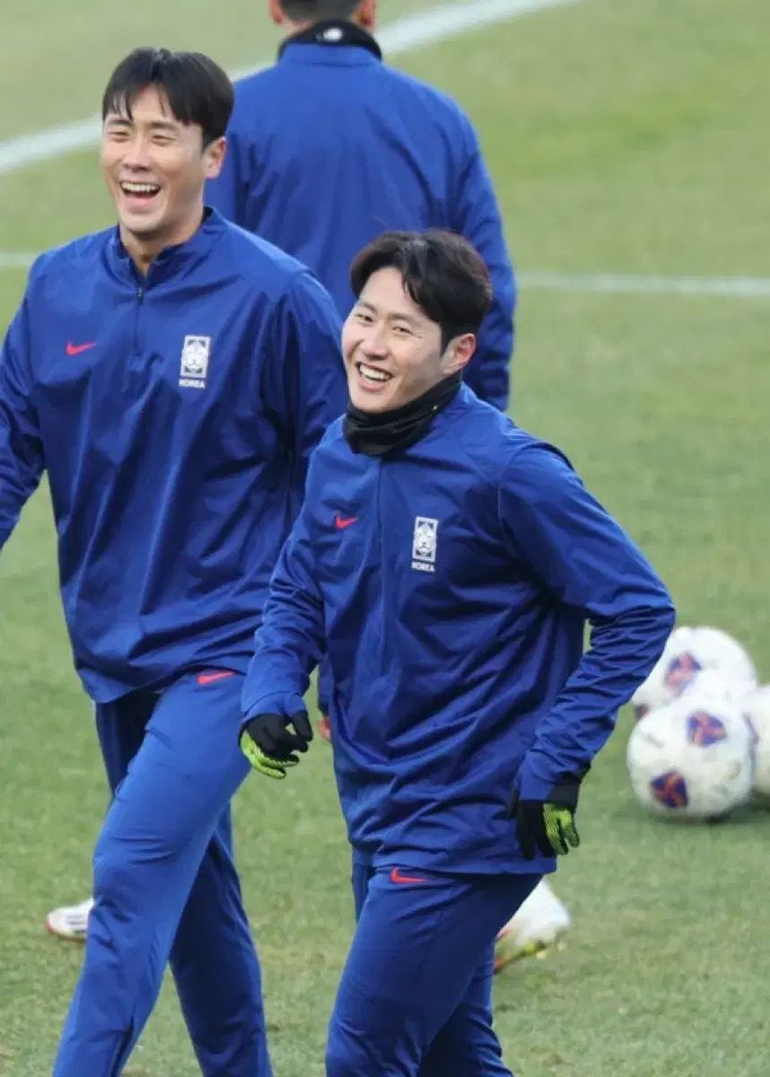 ナイキ 韓国国家代表 選手用支給用 サッカー 代表チーム トレーナー ストライク トップス