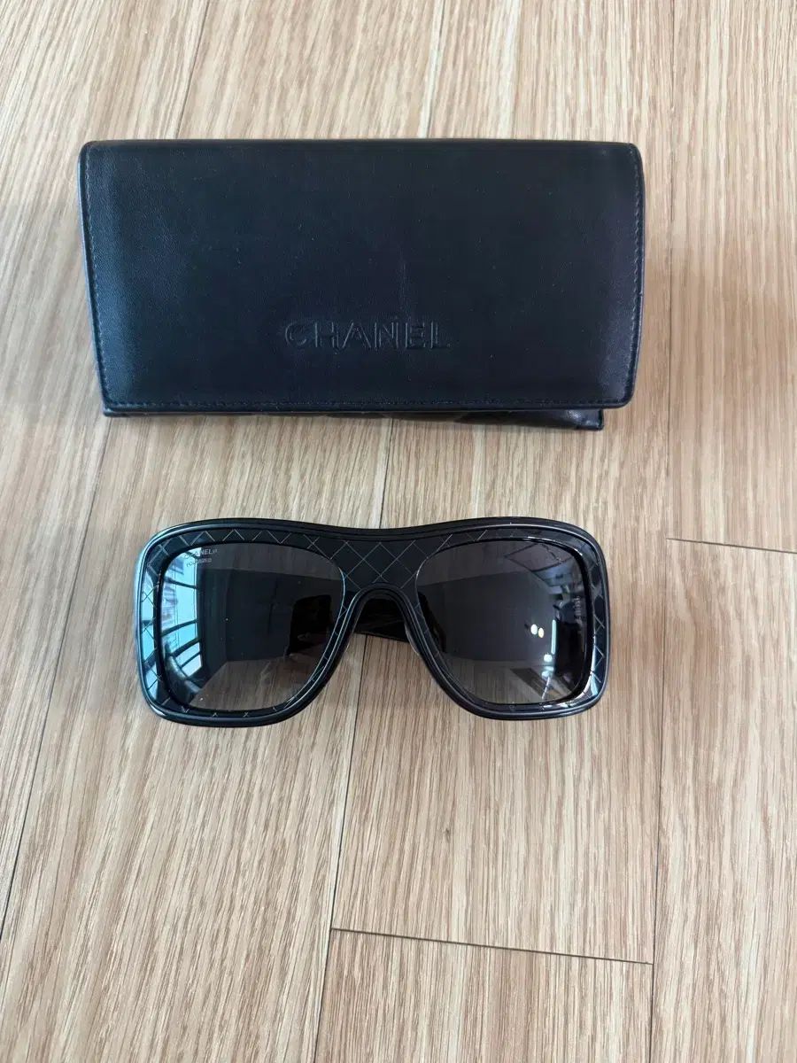 CHANEL シャネル サングラス