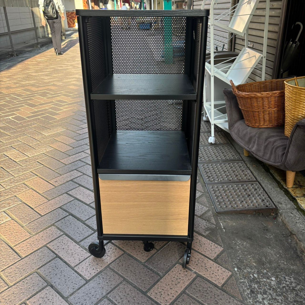 492 【引渡限定】IKEA BEKANT ワゴン キャスター付き オープンラック