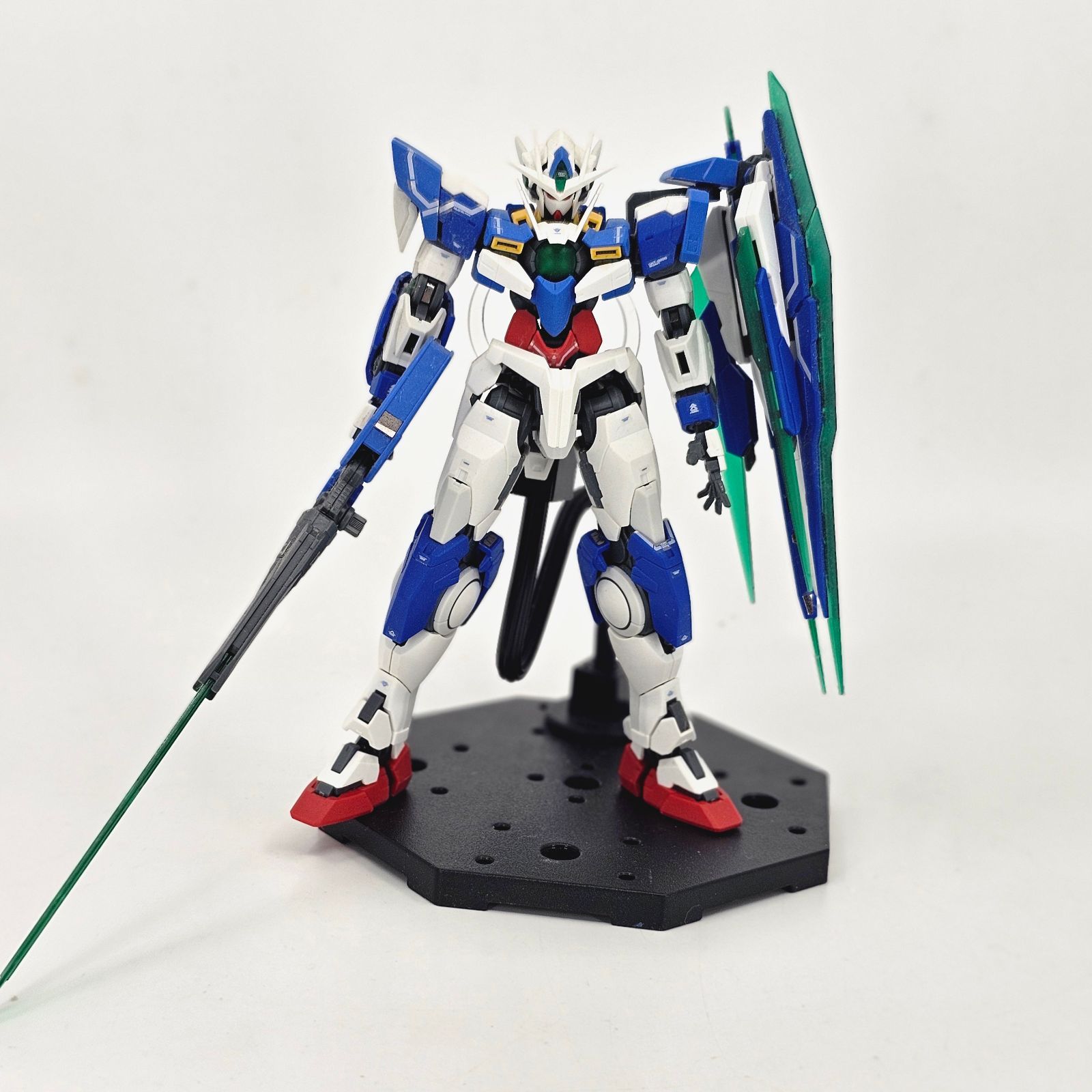 RG ガンダムダブルオークアンタ ガンプラ リユース品 ジャンク - メルカリ