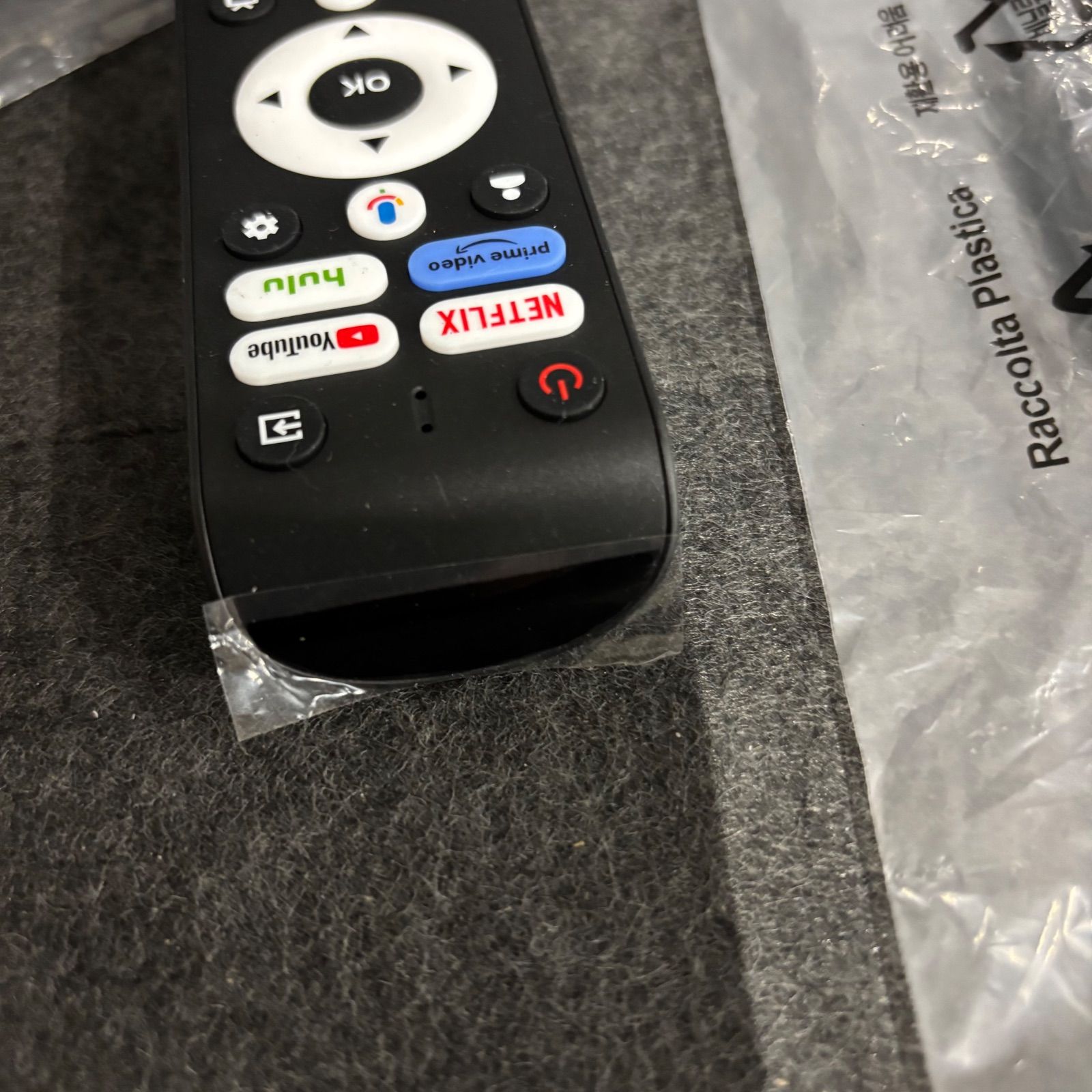 CH> FPD チューナーレステレビ 32V型 720P Google TV ネット動画対応