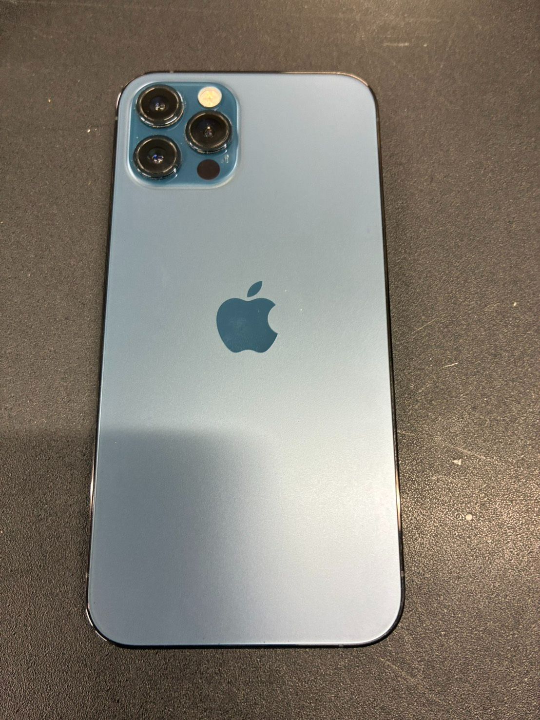 【中古】iPhone 12 Pro 256GB パシフィックブルー 本体 Cランク相当 使用感あり