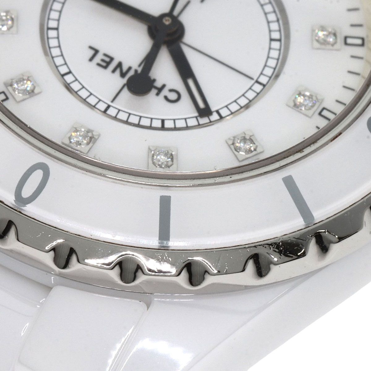 CHANEL シャネル H1628 J12 33mm 12P ダイヤモンド 腕時計 セラミック 