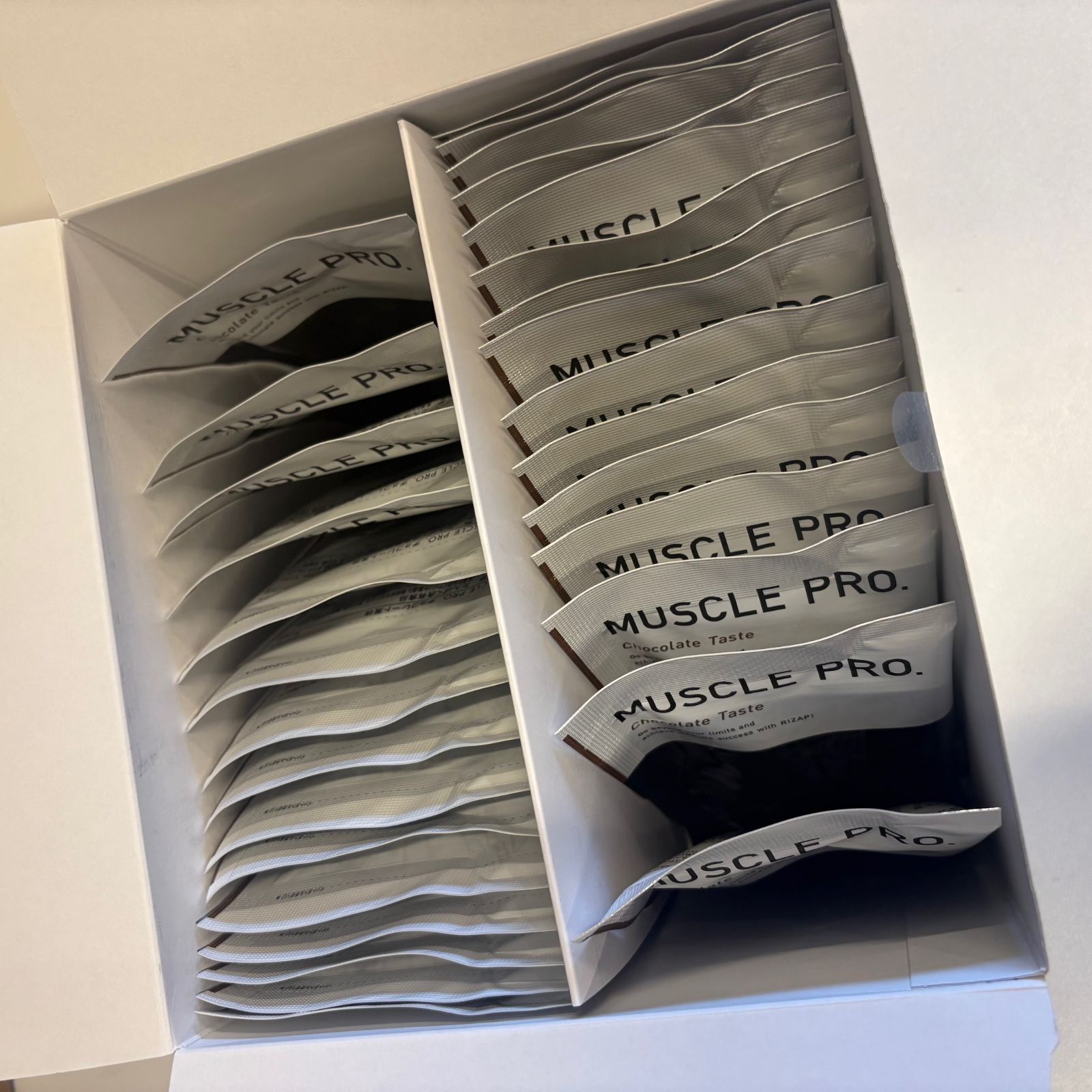 パッケージ無し発送】RIZAP MUSCLE PRO. ライザップ マッスルプロ