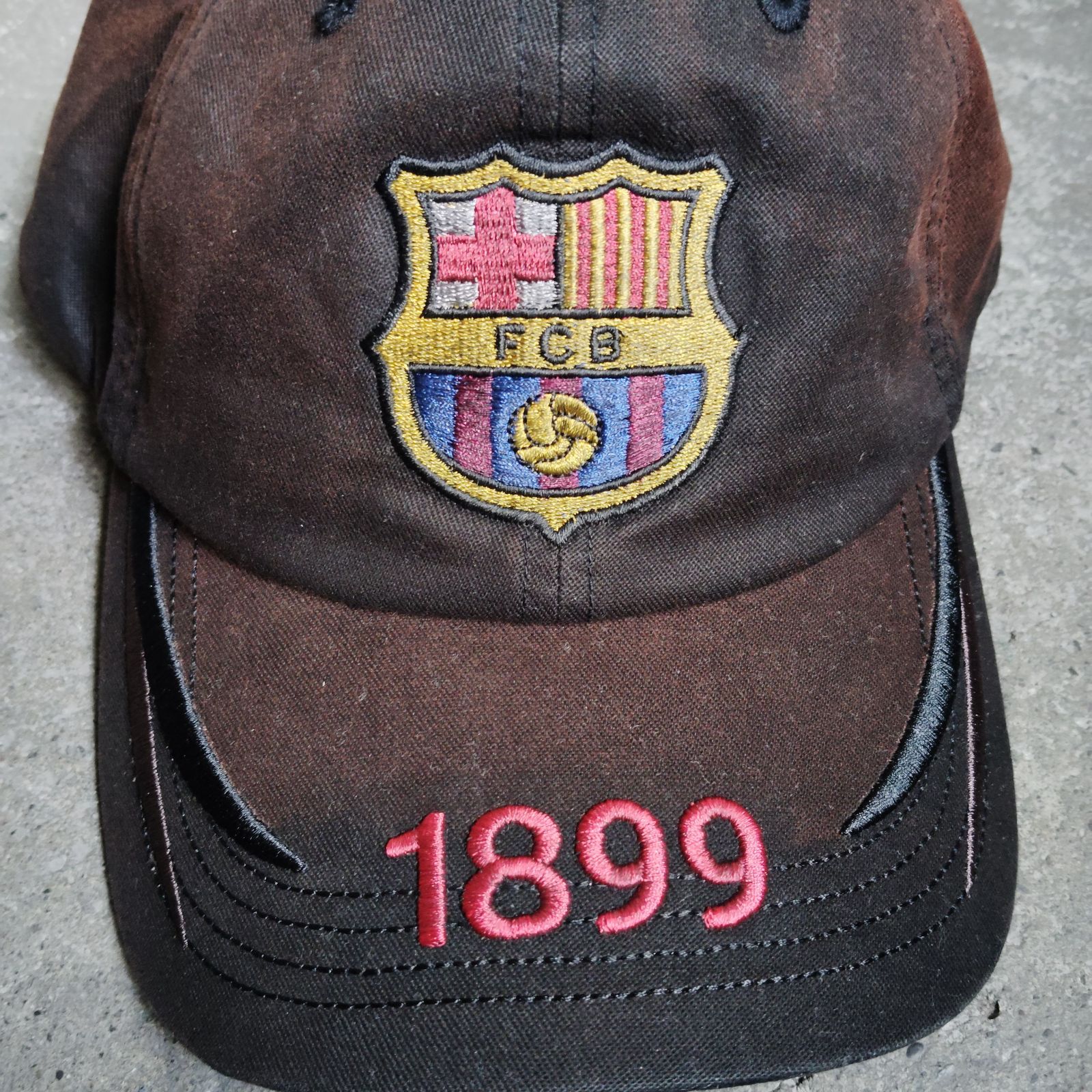 Travis Scott × FC Barcelona 1899 Distressed Hat トラヴィススコット