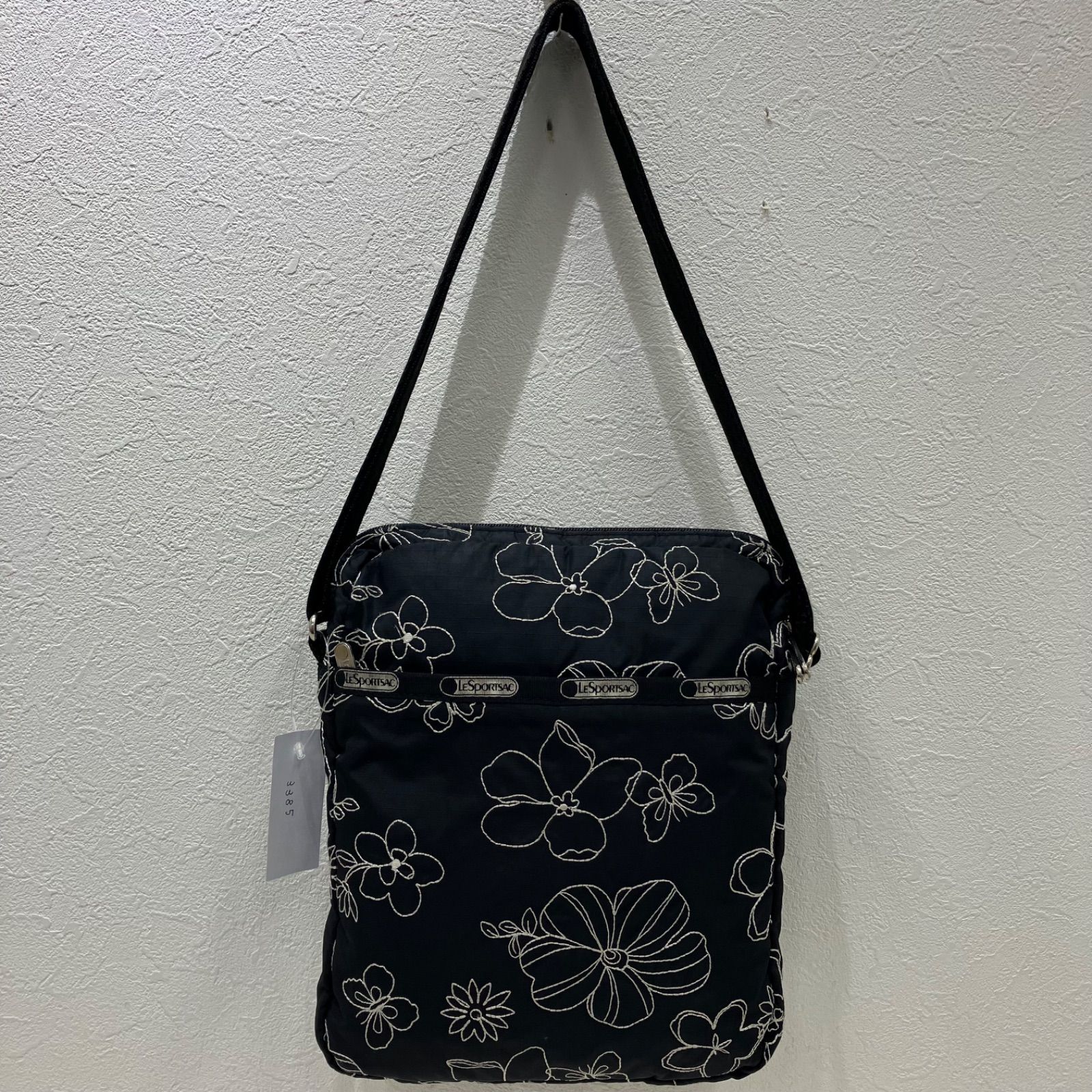 3385 LeSportsac レスポートサック ショルダーバッグ 斜めがけバッグ