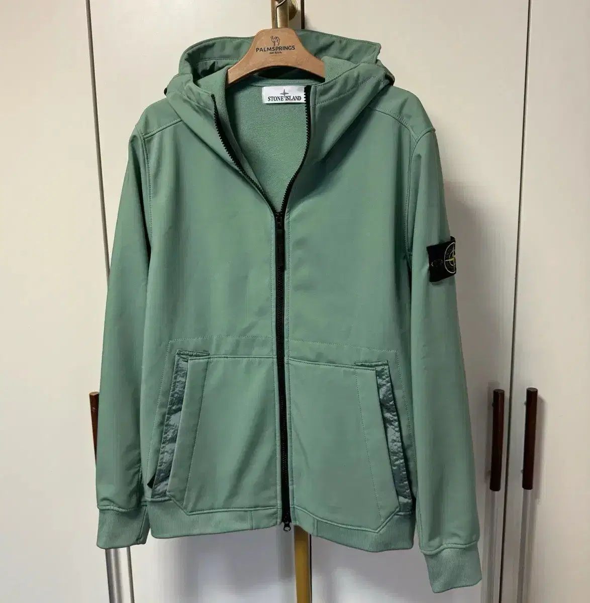 STONE ISLAND ストーンアイランド ソフトシェル フード ウィンドブレーカー