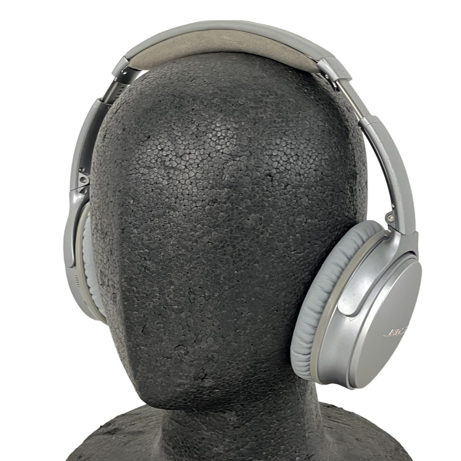 BOSE Quiet Comfort 35 ワイヤレス ヘッドホン ノイズキャンセリング ボーズ 音響機材 中古 Y11280506