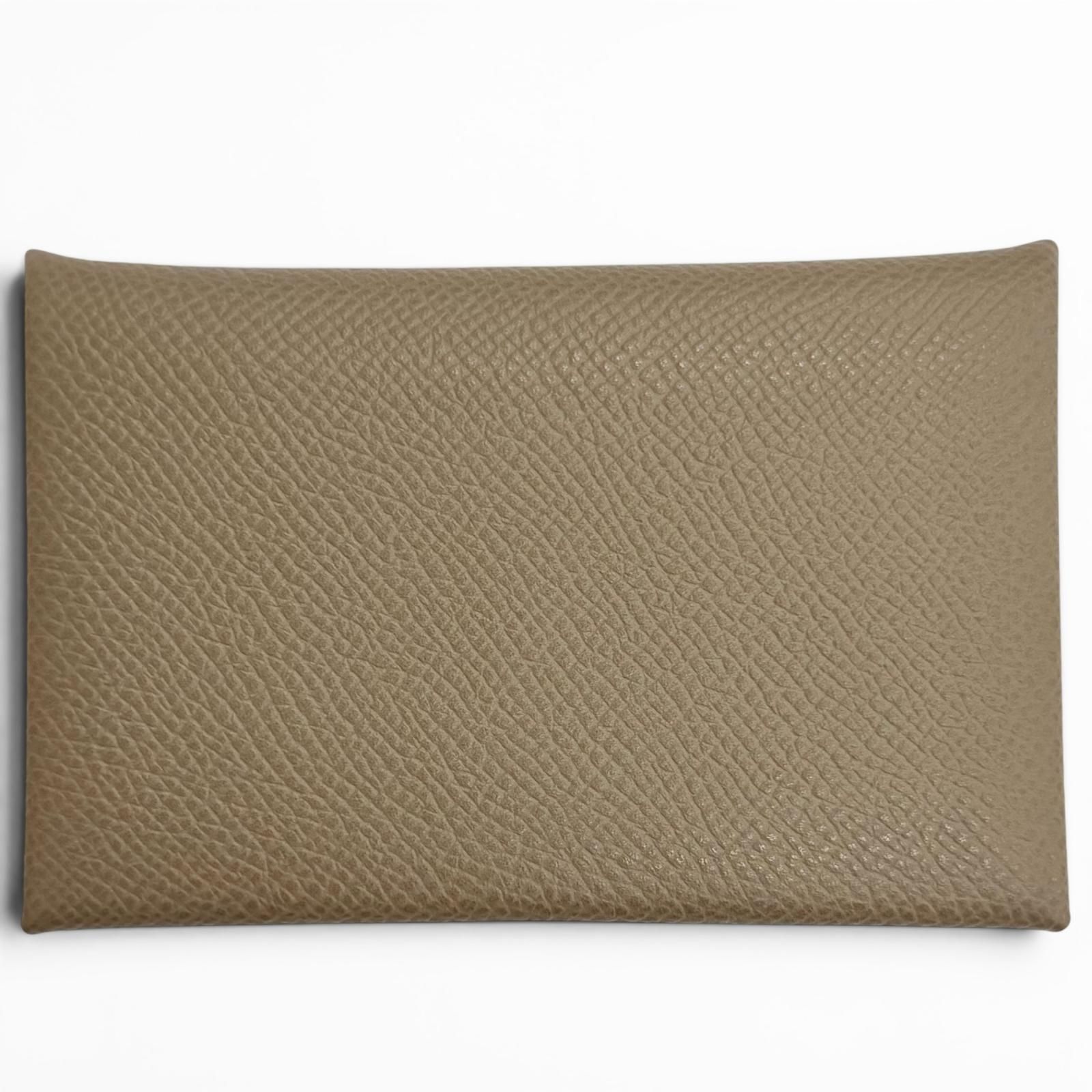 極美品△HERMES エルメス カルヴィ ヴォーエプソン エトゥープ シルバー金具 名刺入れ カードケース W刻印 フランス製 レディース 箱付き オススメ◎