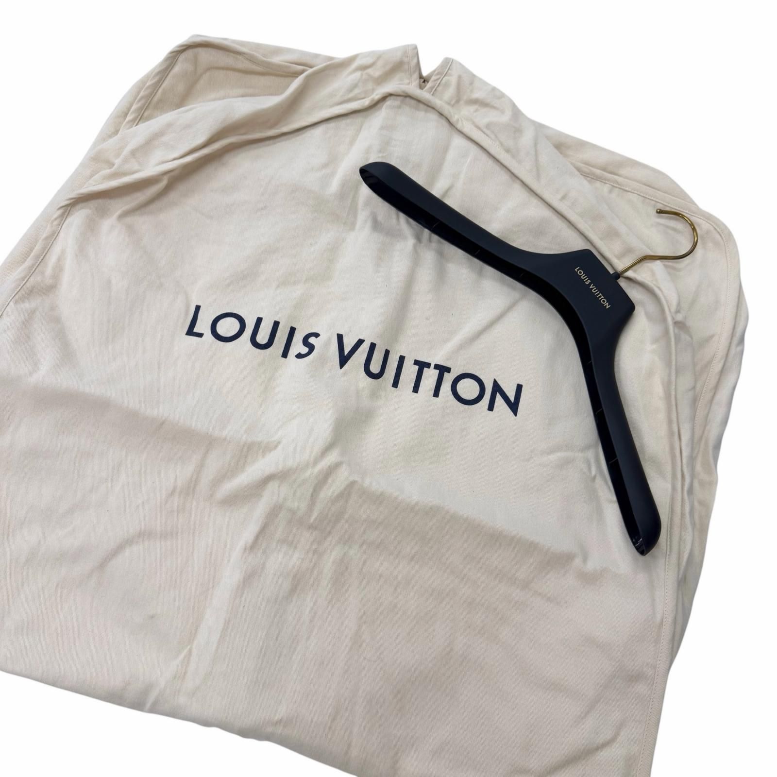 未使用品□LOUIS VUITTON ルイヴィトン 2024年製 1AF944 バックLVロゴ