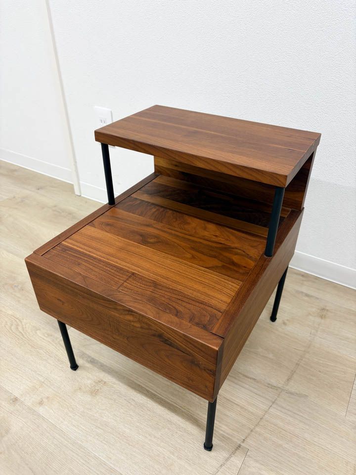 ☆5/28〜超メルカリ市☆【展示品】定価38500円 関家具 NWLH サイド
