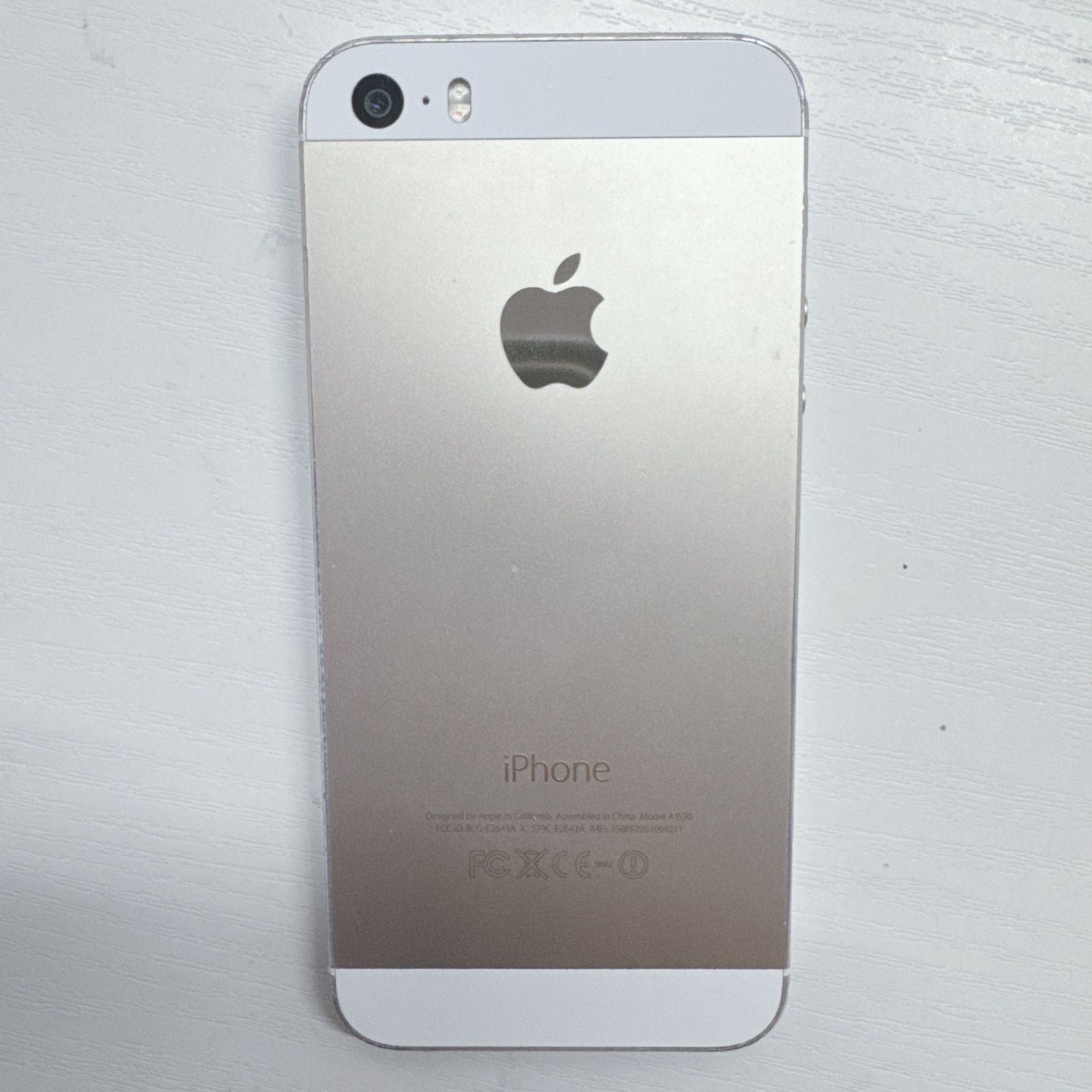 iPhone 5s 32GB ゴールド