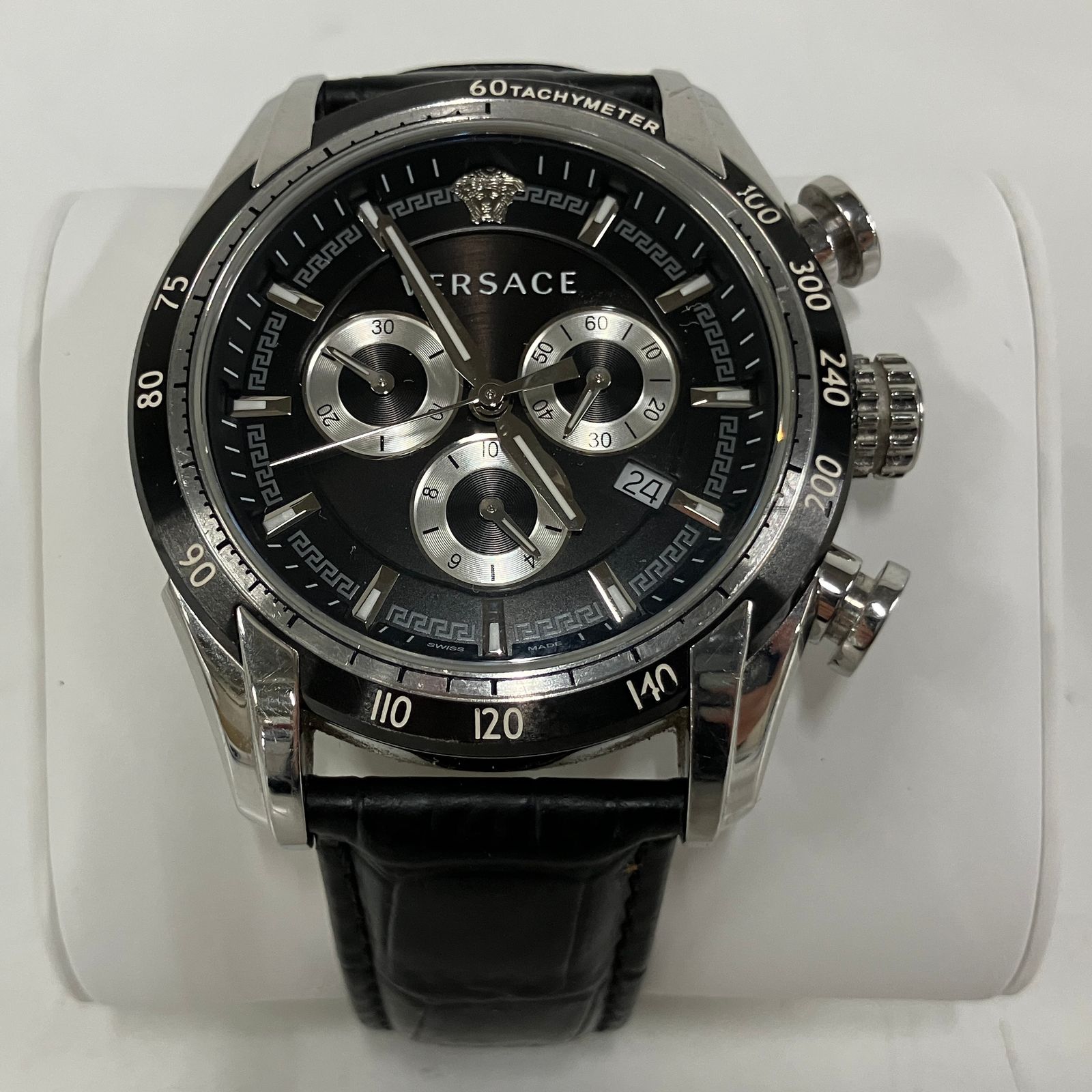 VERSACE ヴェルサーチ VEDB00118 V-RAY 可動 付属品あり メンズ クオーツ 腕時計 クロノグラフ 中古 美品 B11281709 VERSACE ヴェルサーチ VEDB00118 V-RAY 可動 付属品あり メンズ クオーツ 腕時計 クロノグラフ 中古 美品 B11281709